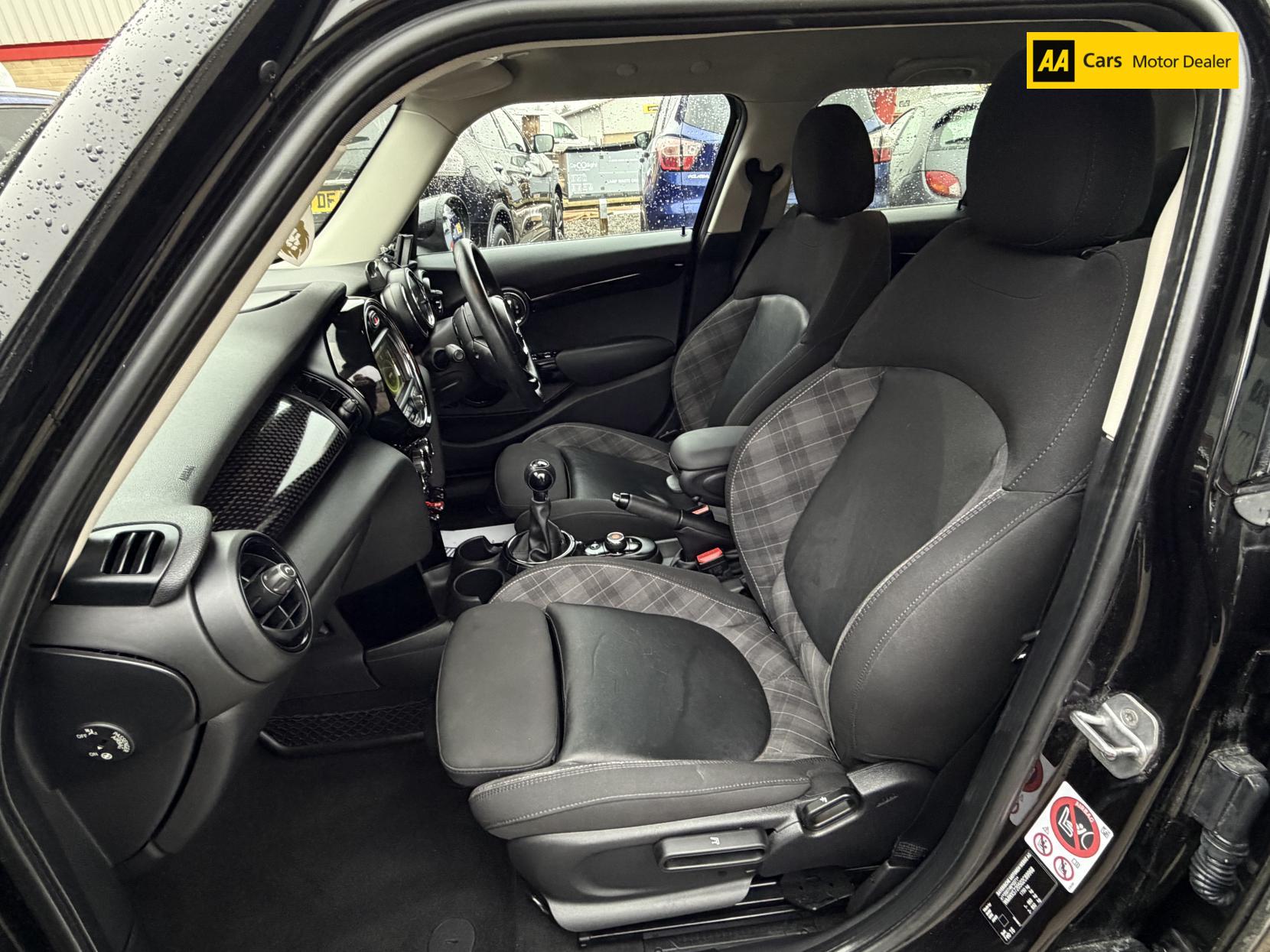 MINI Hatch 2.0 Cooper S Hatchback 5dr Petrol Manual Euro 6 (s/s) (192 ps)