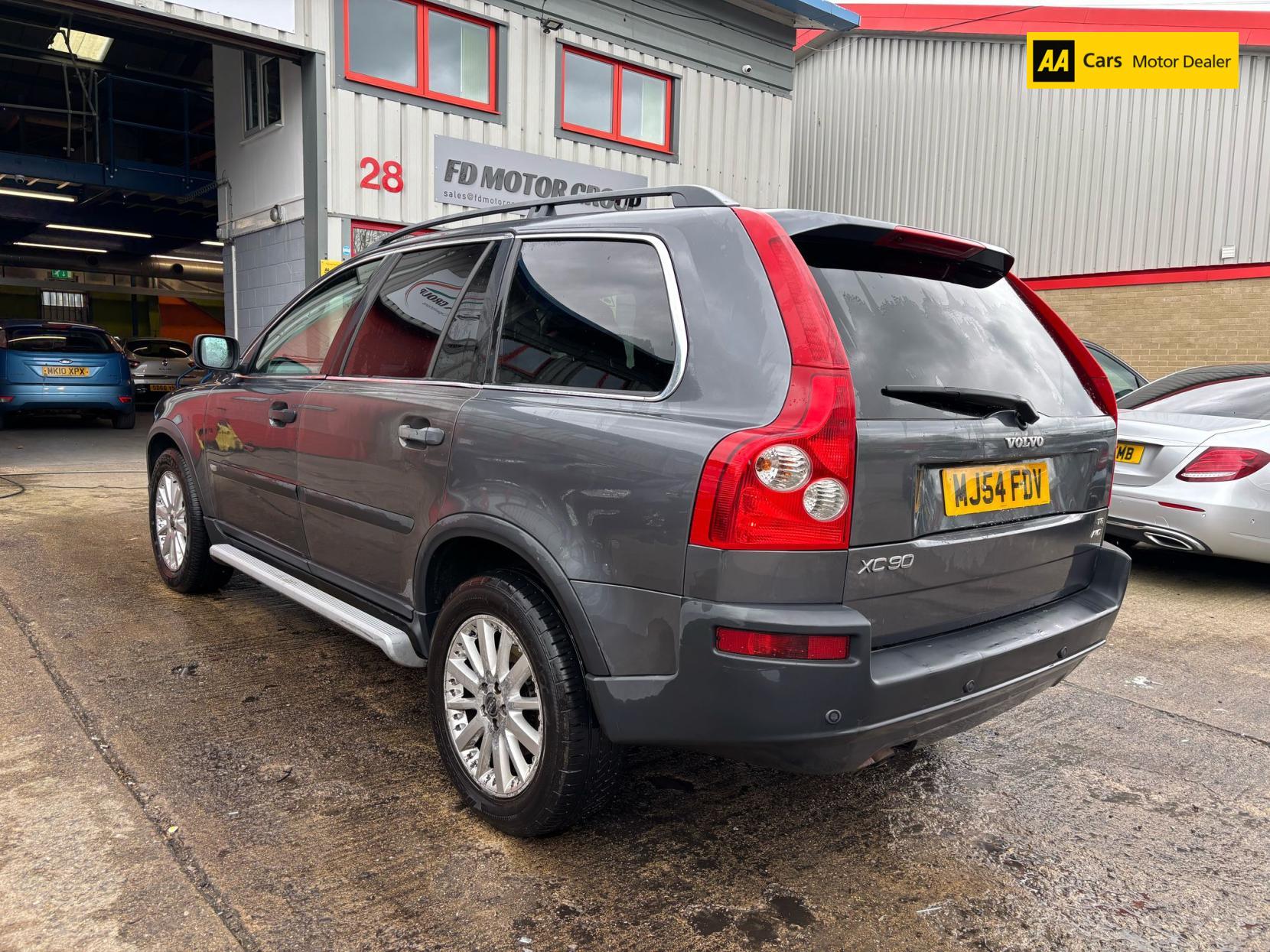 Volvo XC90 2.9 T6 SE SUV 5dr Petrol Geartronic AWD (309 g/km, 272 bhp)