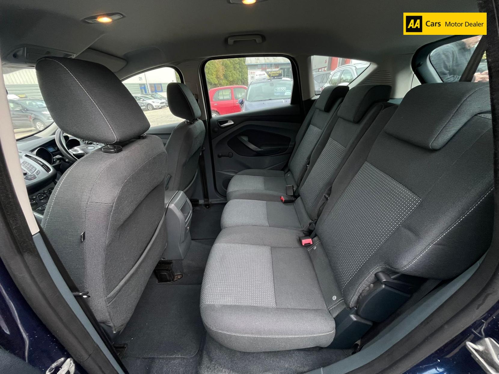 Ford C-Max 1.6 Zetec MPV 5dr Petrol Manual Euro 5 (105 ps)