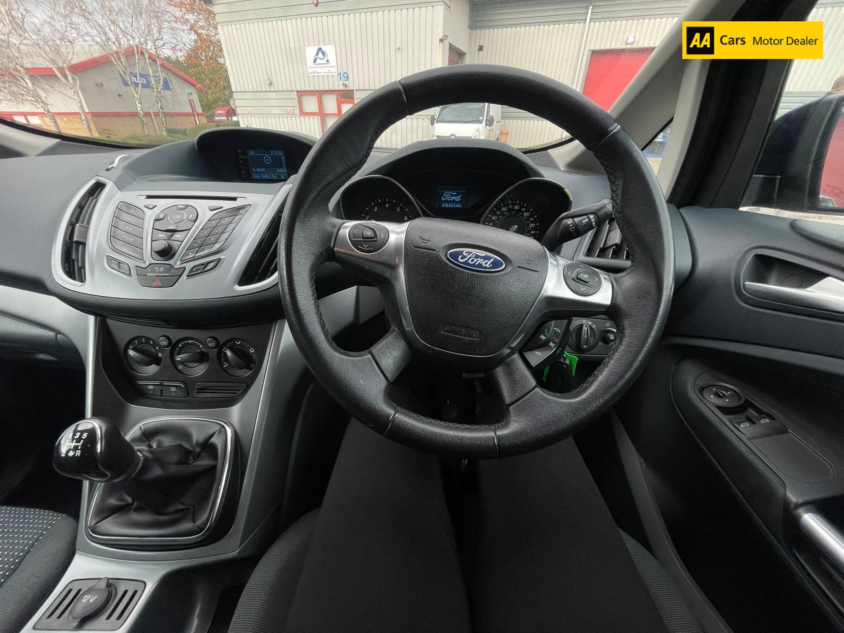 Ford C-Max 1.6 Zetec MPV 5dr Petrol Manual Euro 5 (105 ps)