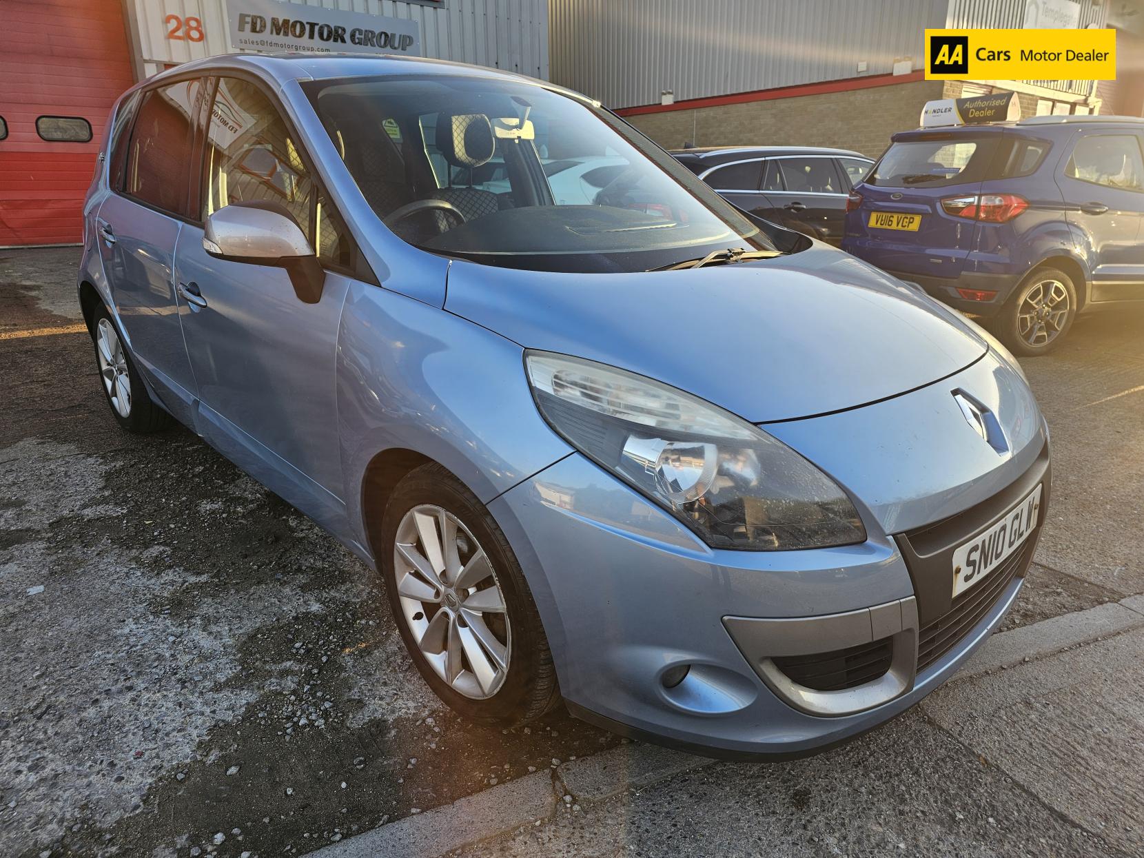 Renault Scenic 1.5 dCi I-Music MPV 5dr Diesel Manual Euro 4 (106 ps)