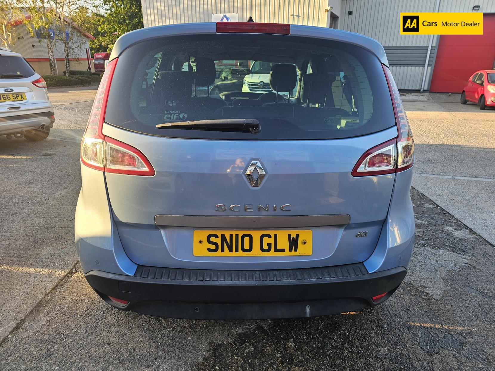 Renault Scenic 1.5 dCi I-Music MPV 5dr Diesel Manual Euro 4 (106 ps)