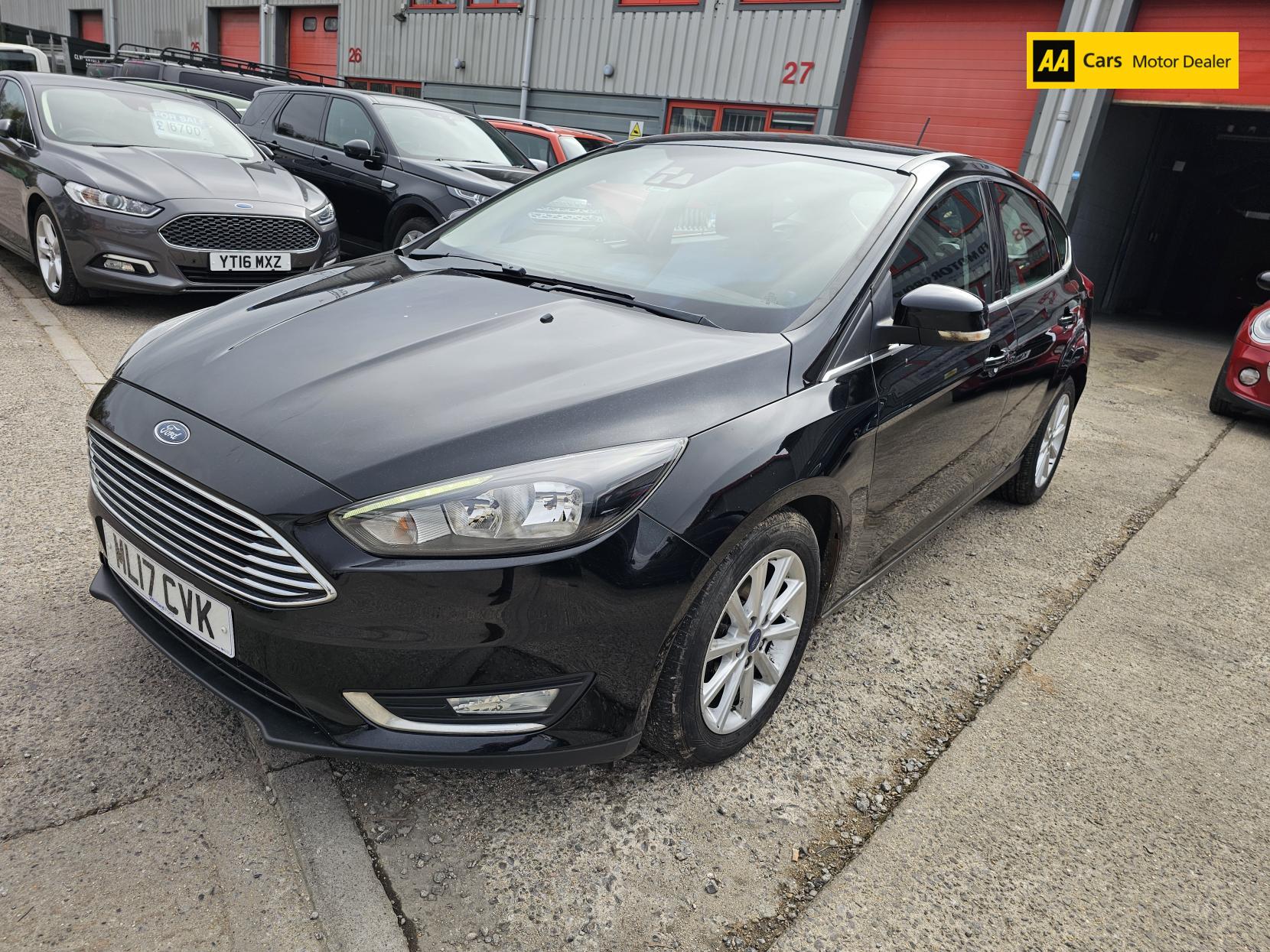 Ford Focus 1.0T EcoBoost Titanium Hatchback 5dr Petrol Manual Euro 6 (s/s) (125 ps)