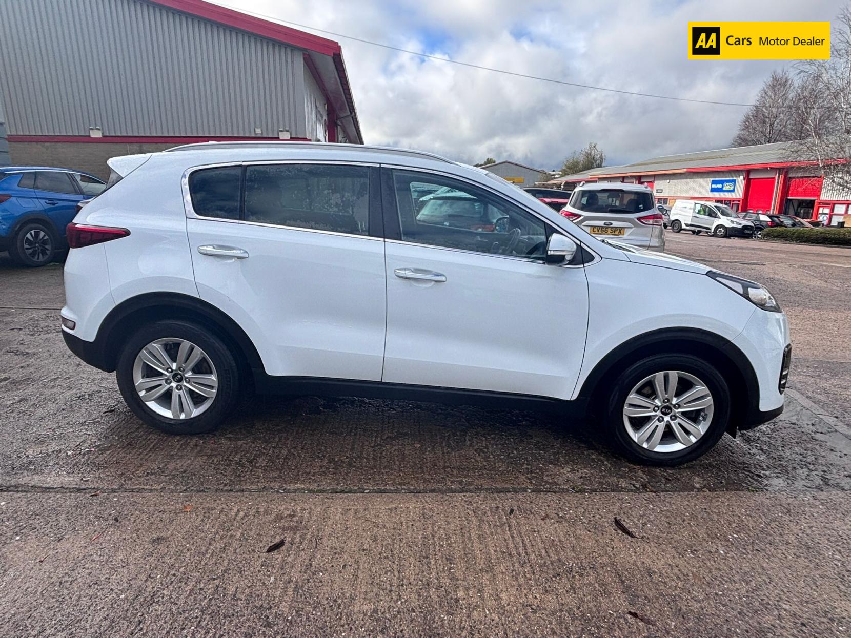 Kia Sportage 1.7 CRDi 2 SUV 5dr Diesel DCT Euro 6 (s/s) (139 bhp)