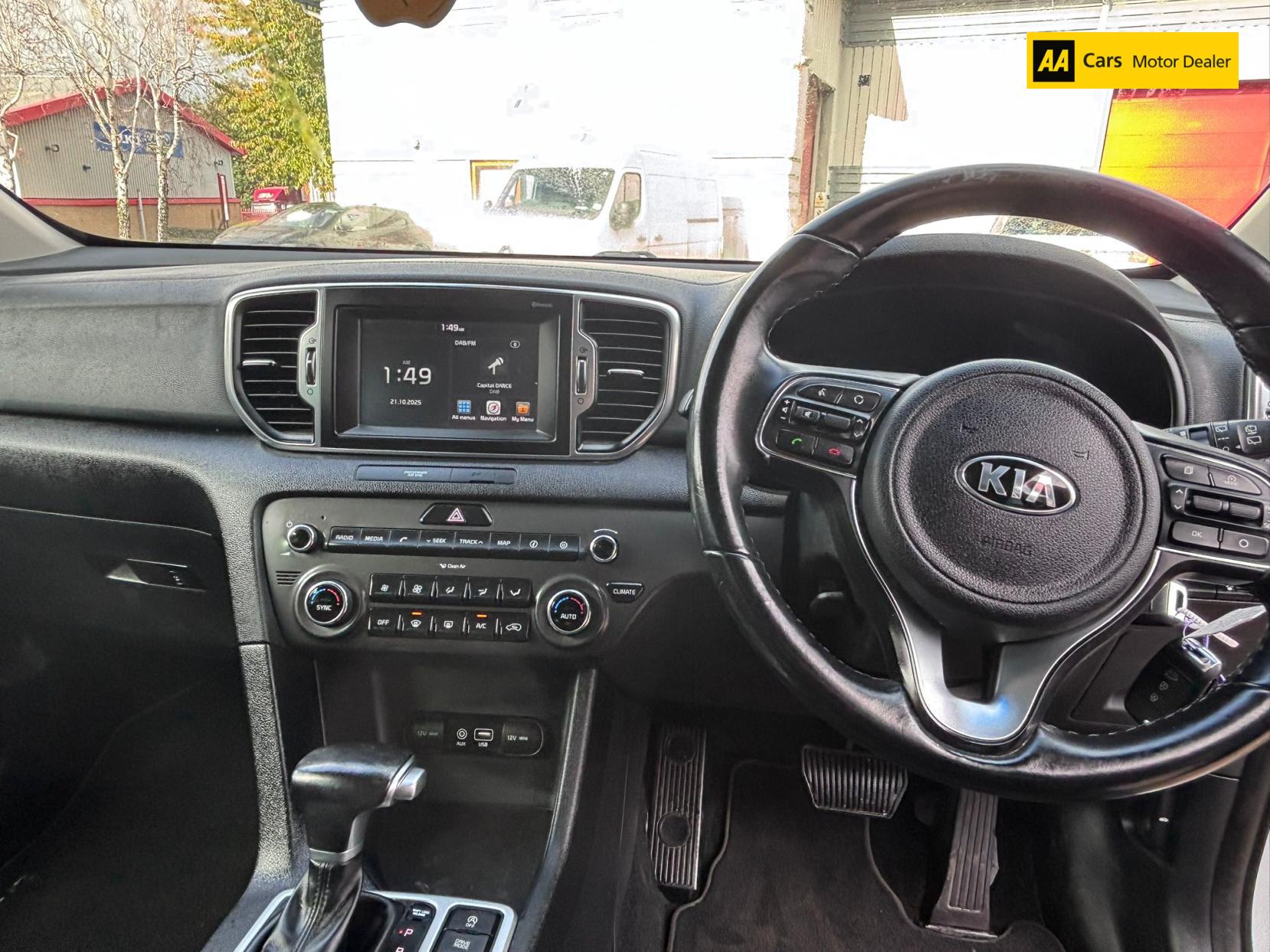 Kia Sportage 1.7 CRDi 2 SUV 5dr Diesel DCT Euro 6 (s/s) (139 bhp)