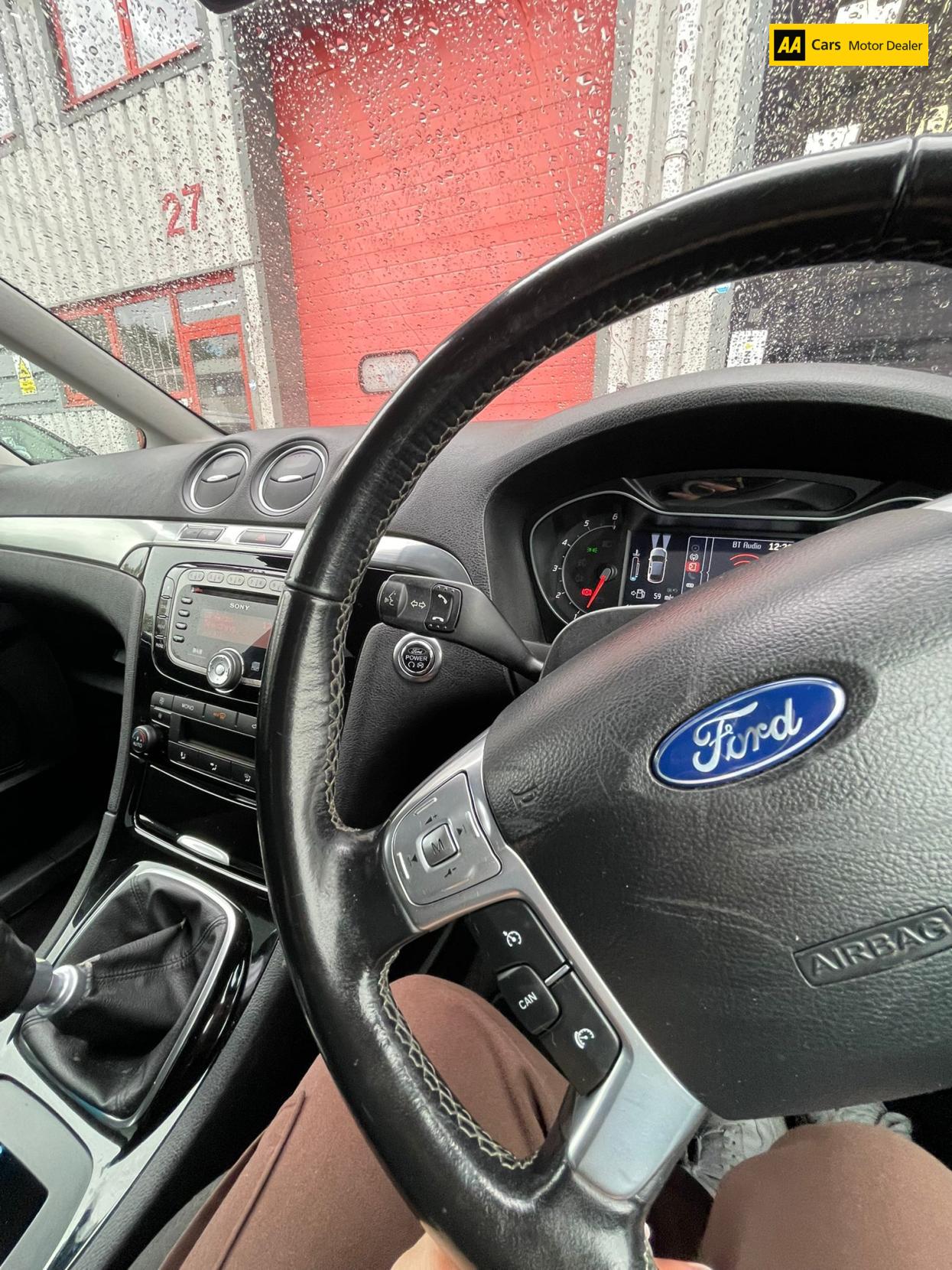 Ford Galaxy 2.0 TDCi Titanium MPV 5dr Diesel Manual Euro 5 (140 ps)