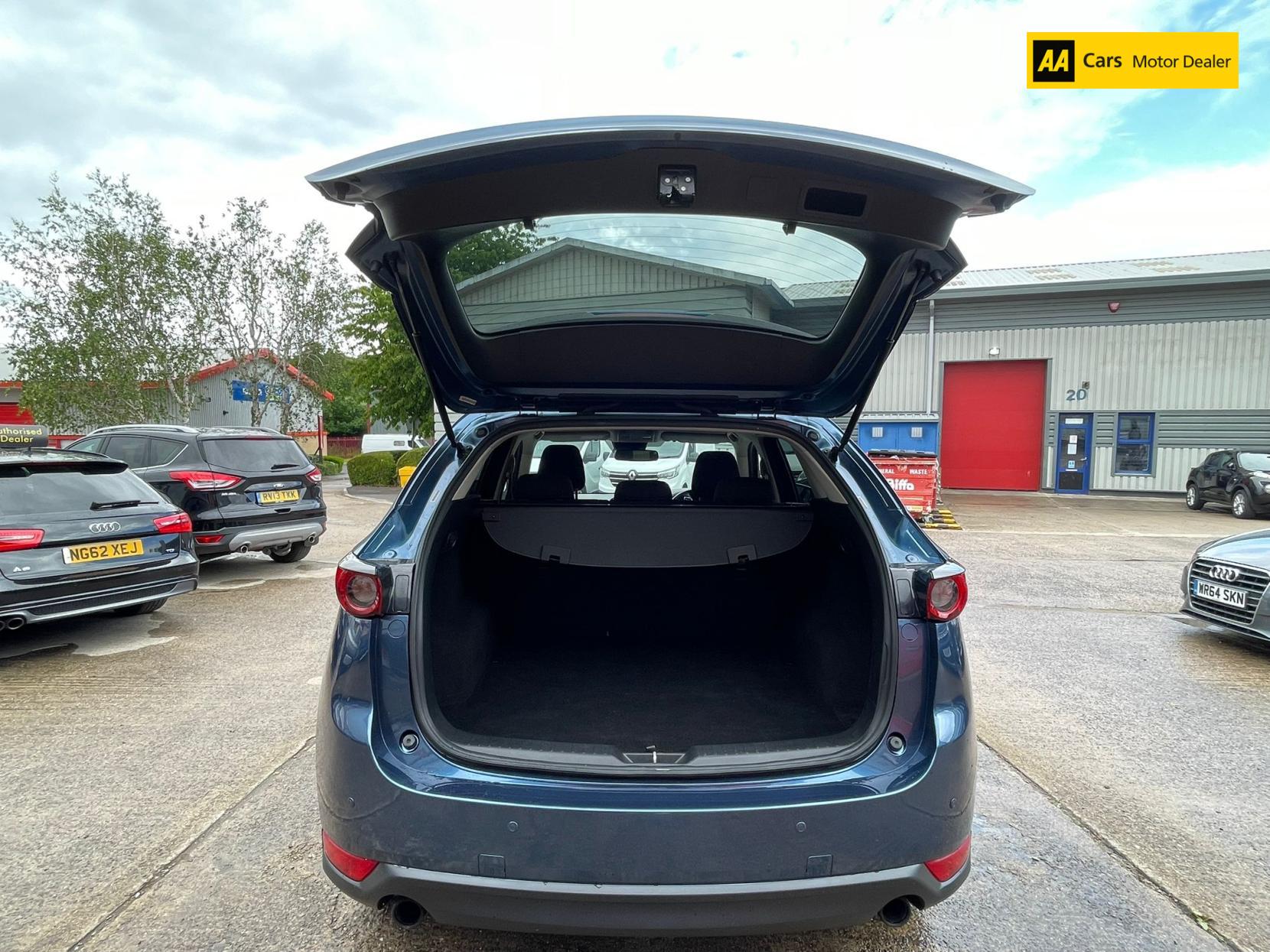 Mazda CX-5 2.0 SKYACTIV-G SE-L Nav SUV 5dr Petrol Manual Euro 6 (s/s) (165 ps)