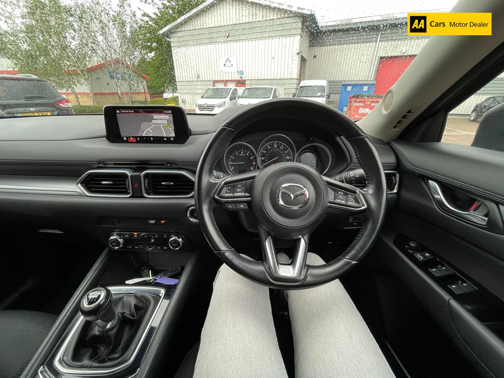 Mazda CX-5 2.0 SKYACTIV-G SE-L Nav SUV 5dr Petrol Manual Euro 6 (s/s) (165 ps)