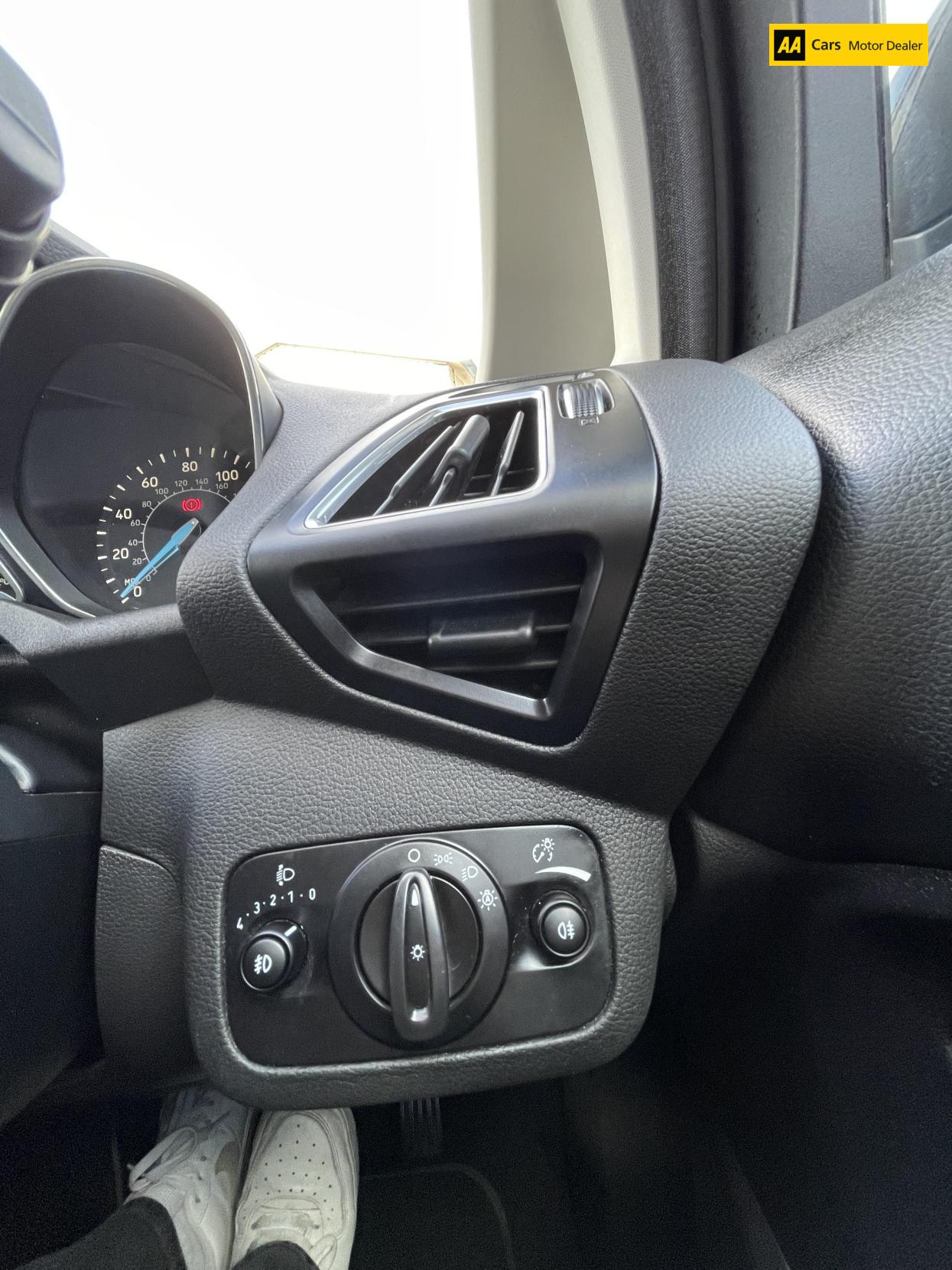 Ford C-Max 1.0T EcoBoost Titanium MPV 5dr Petrol Manual Euro 6 (s/s) (125 ps)