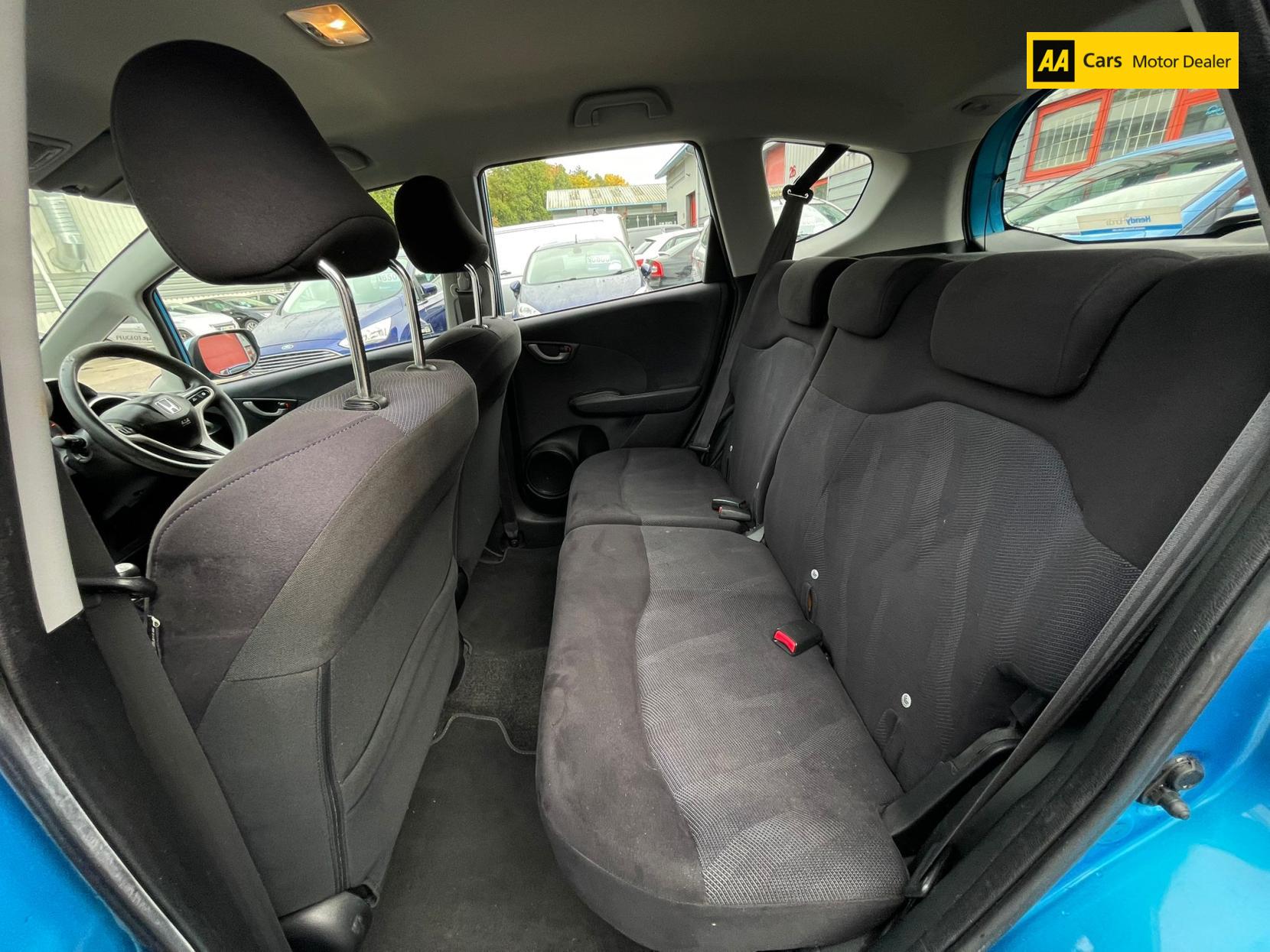 Honda Jazz 1.4 i-VTEC ES Hatchback 5dr Petrol Manual Euro 5 (99 ps)
