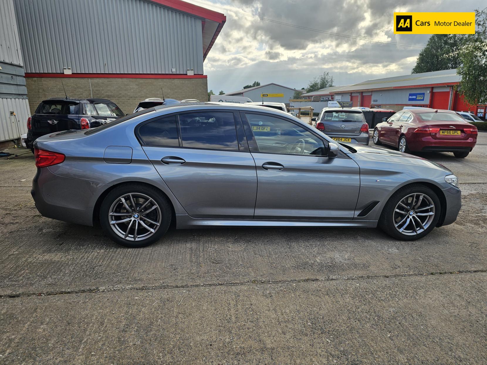 BMW 5 Series 2.0 520d M Sport Saloon 4dr Diesel Auto Euro 6 (s/s) (190 ps)