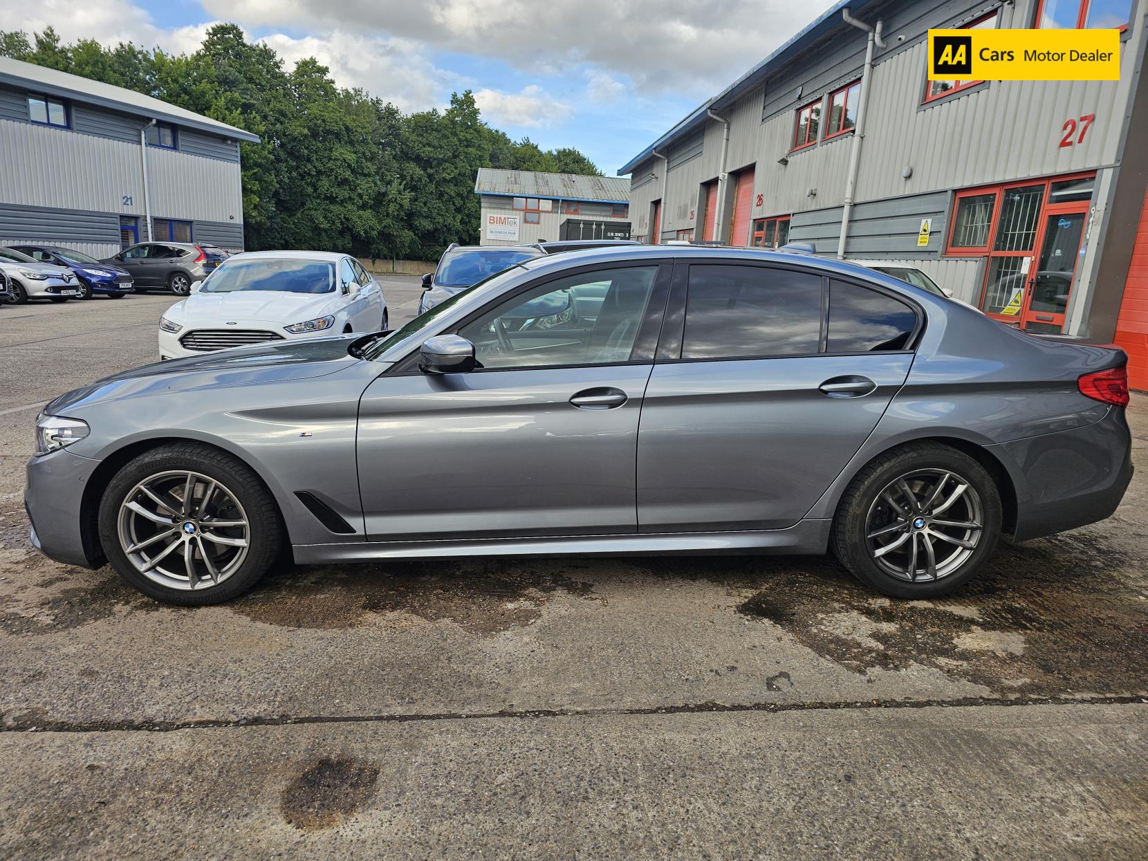 BMW 5 Series 2.0 520d M Sport Saloon 4dr Diesel Auto Euro 6 (s/s) (190 ps)