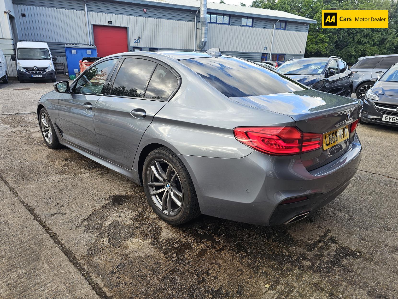 BMW 5 Series 2.0 520d M Sport Saloon 4dr Diesel Auto Euro 6 (s/s) (190 ps)