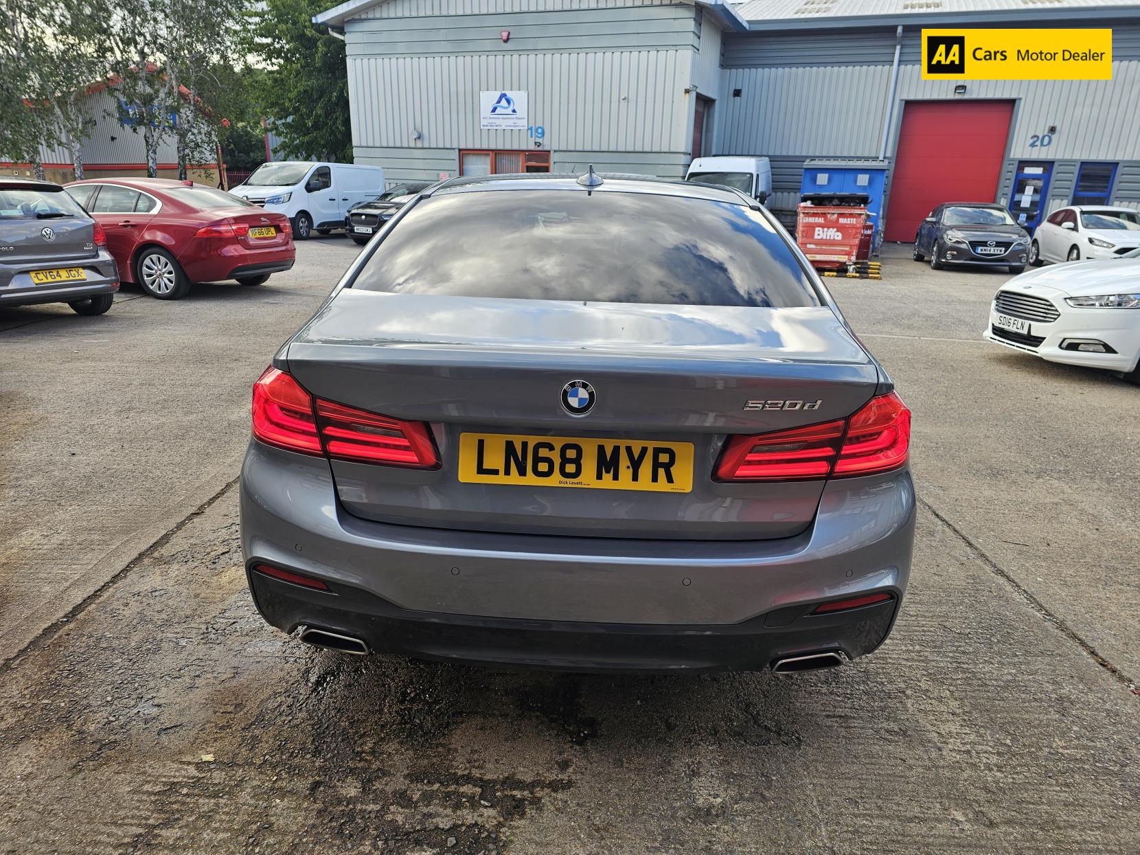 BMW 5 Series 2.0 520d M Sport Saloon 4dr Diesel Auto Euro 6 (s/s) (190 ps)