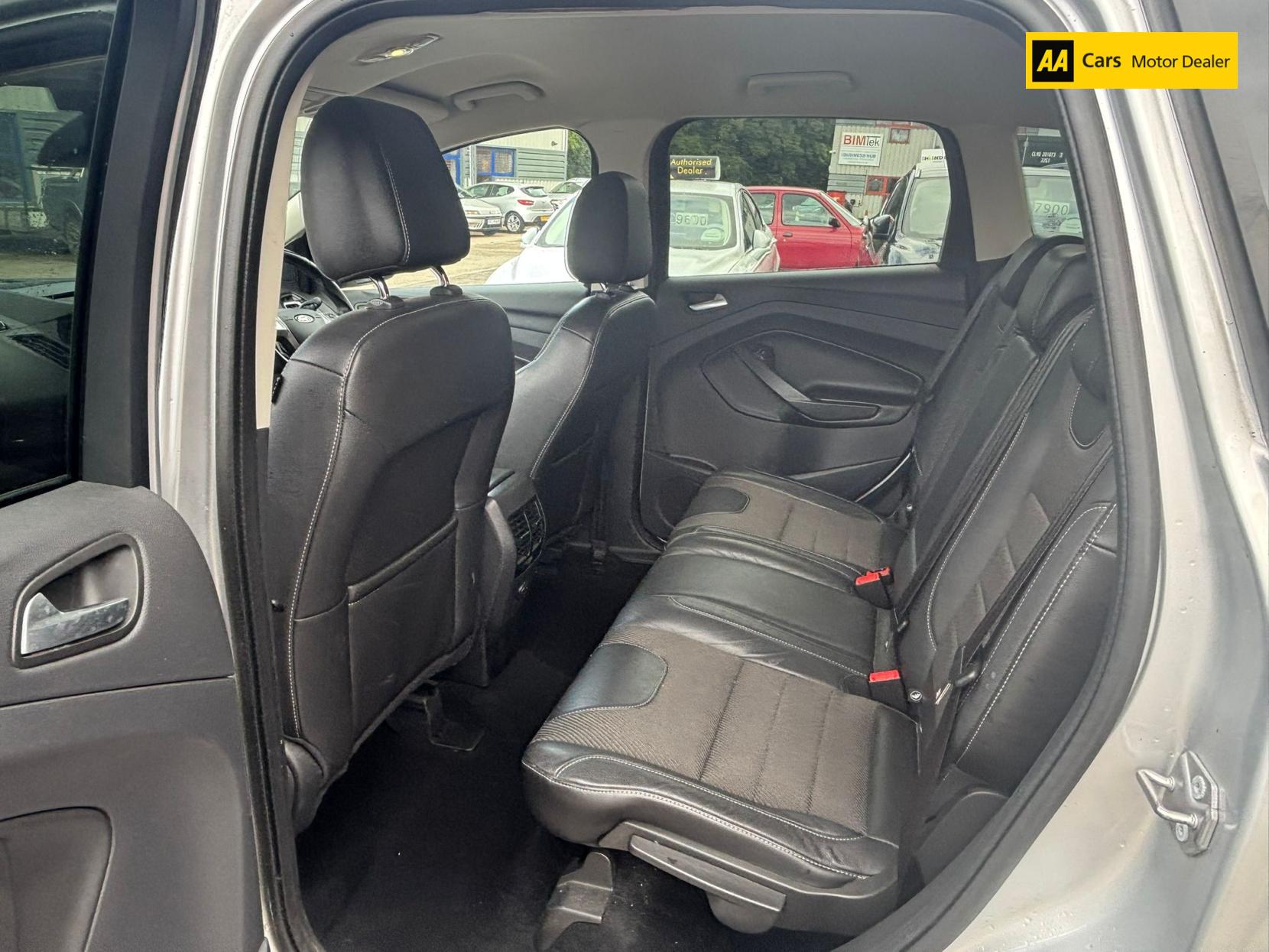 Ford Kuga 2.0 TDCi Titanium SUV 5dr Diesel Manual AWD Euro 6 (s/s) (180 ps)