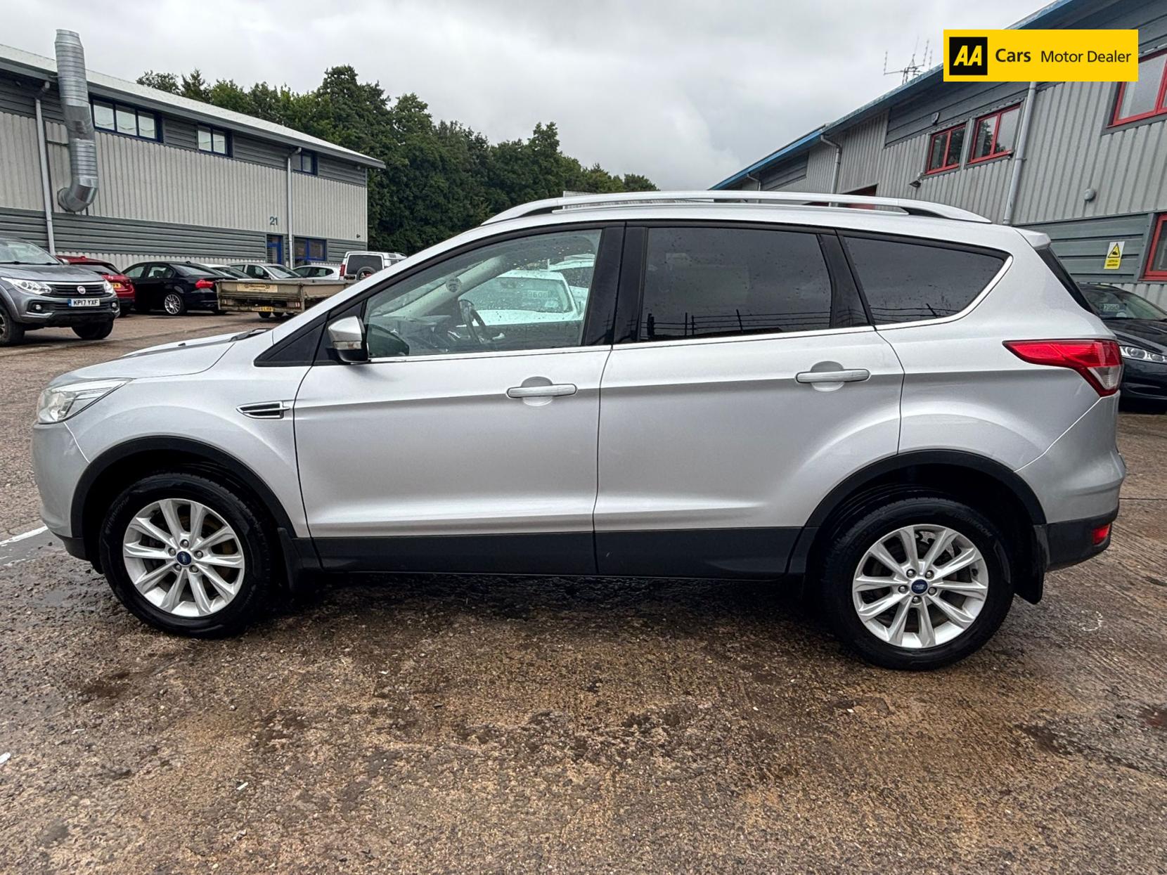 Ford Kuga 2.0 TDCi Titanium SUV 5dr Diesel Manual AWD Euro 6 (s/s) (180 ps)