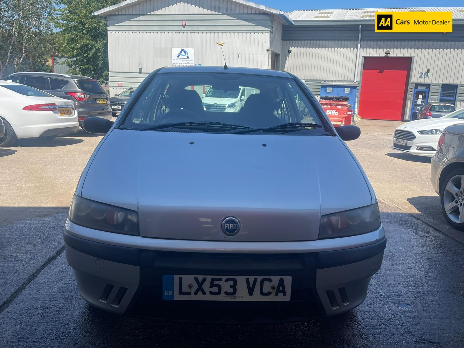 Fiat Punto 1.2 Dynamic Hatchback 3dr Petrol Manual (136 g/km, 59 bhp)