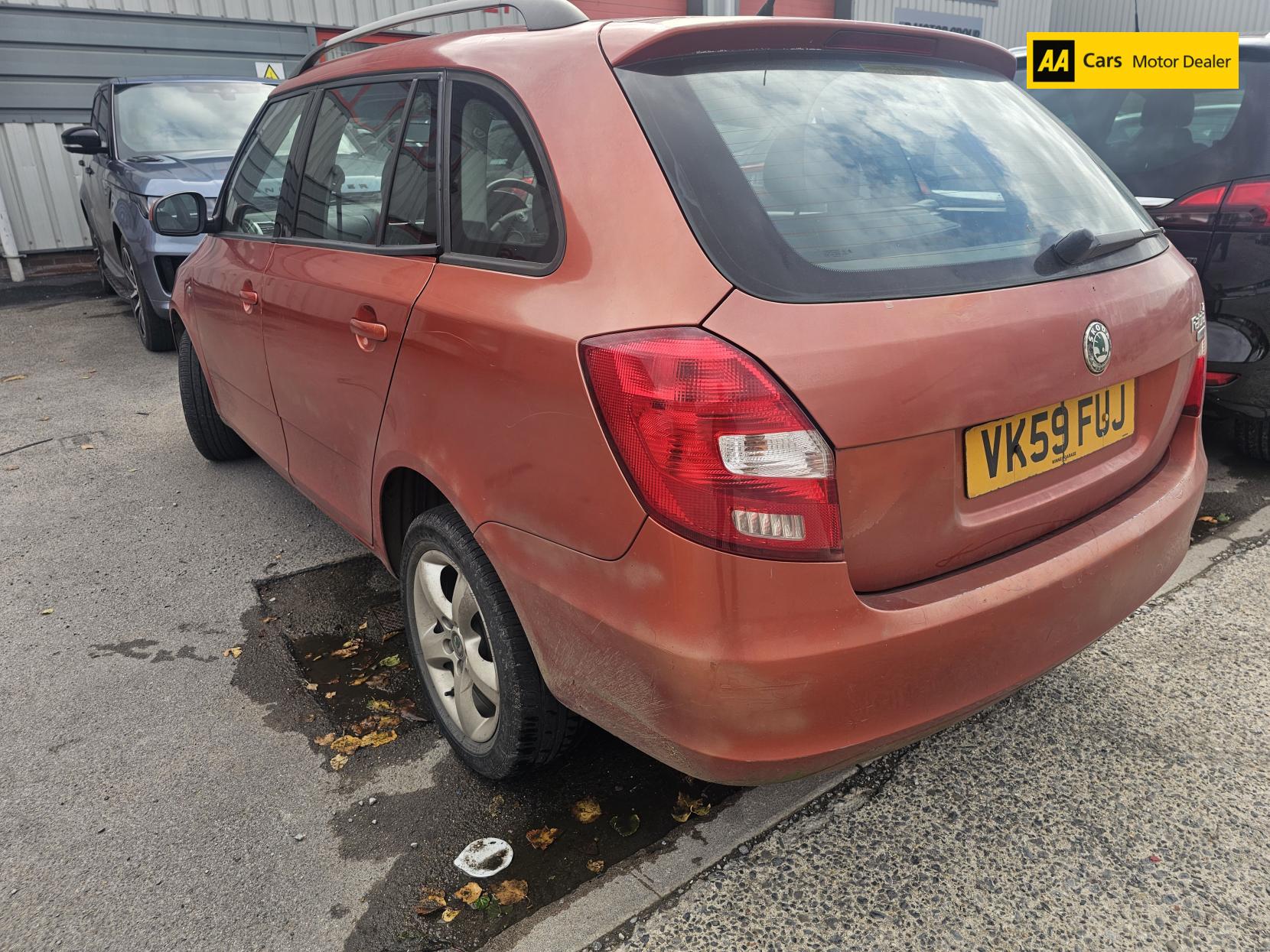Skoda Fabia 1.4 TDI Pure Drive 2 Estate 5dr Diesel Manual (120 g/km, 80 bhp)