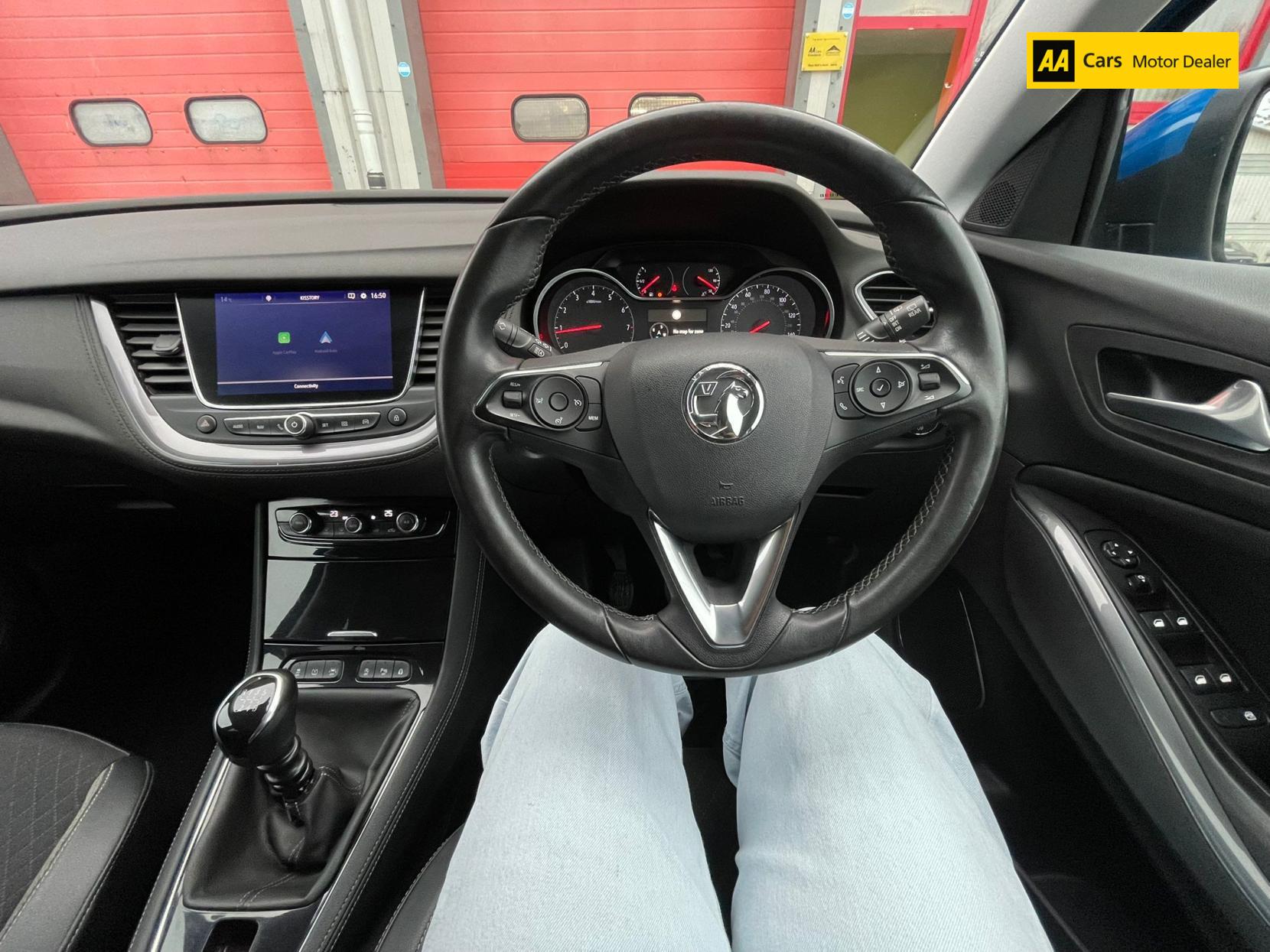 Vauxhall Grandland X 1.2 Turbo Sport Nav SUV 5dr Petrol Manual Euro 6 (s/s) (130 ps)