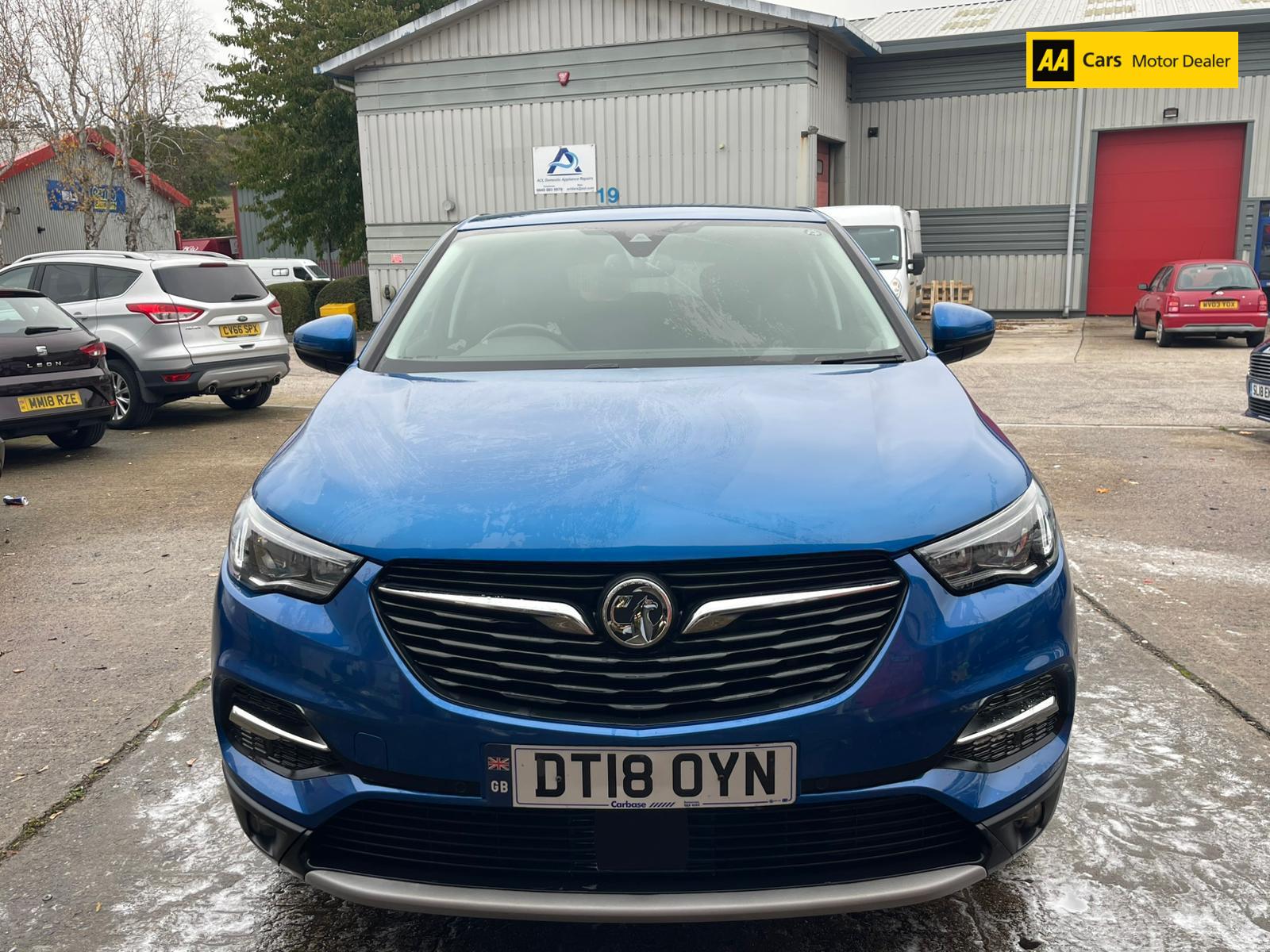 Vauxhall Grandland X 1.2 Turbo Sport Nav SUV 5dr Petrol Manual Euro 6 (s/s) (130 ps)
