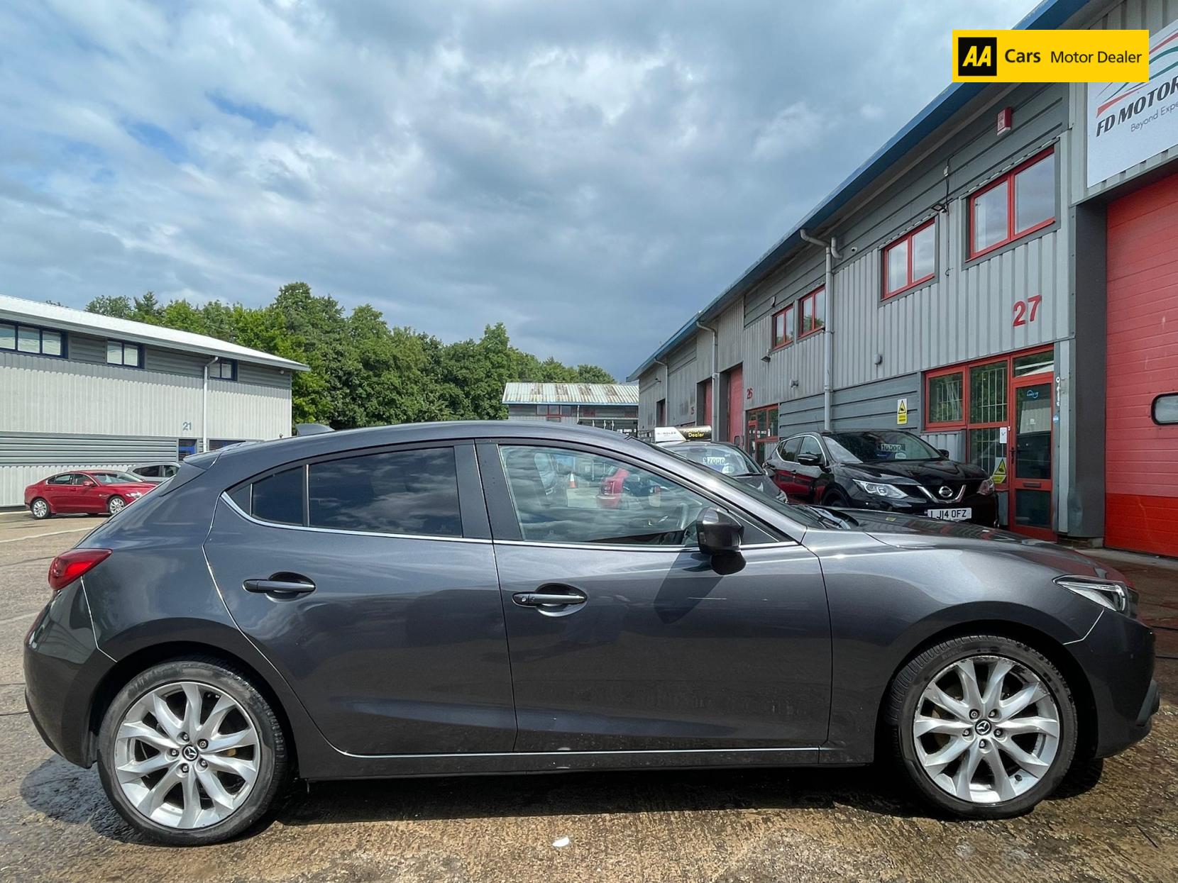 Mazda Mazda3 2.0 SKYACTIV-G Sport Nav Hatchback 5dr Petrol Manual Euro 5 (s/s) (120 ps)