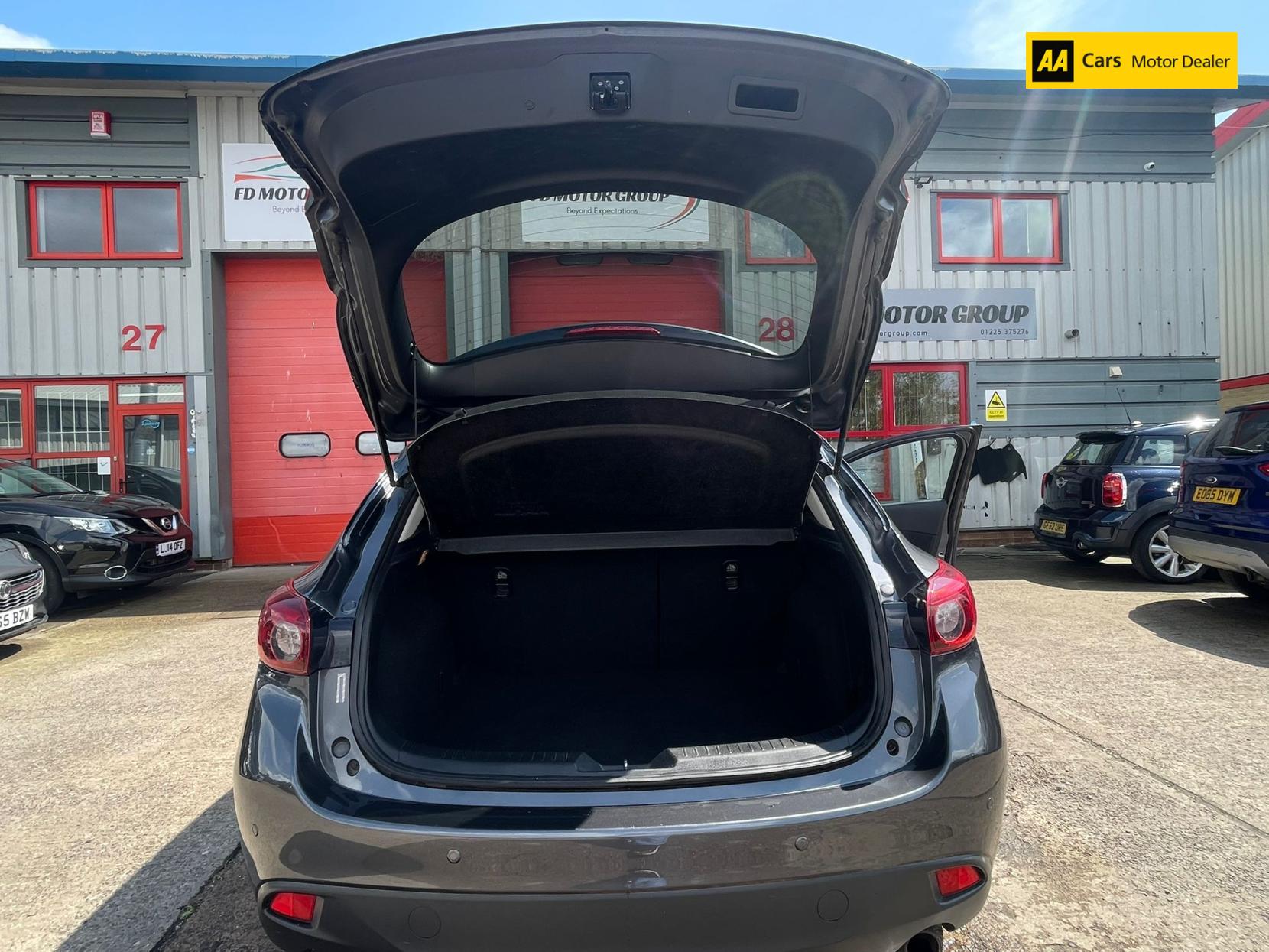 Mazda Mazda3 2.0 SKYACTIV-G Sport Nav Hatchback 5dr Petrol Manual Euro 5 (s/s) (120 ps)