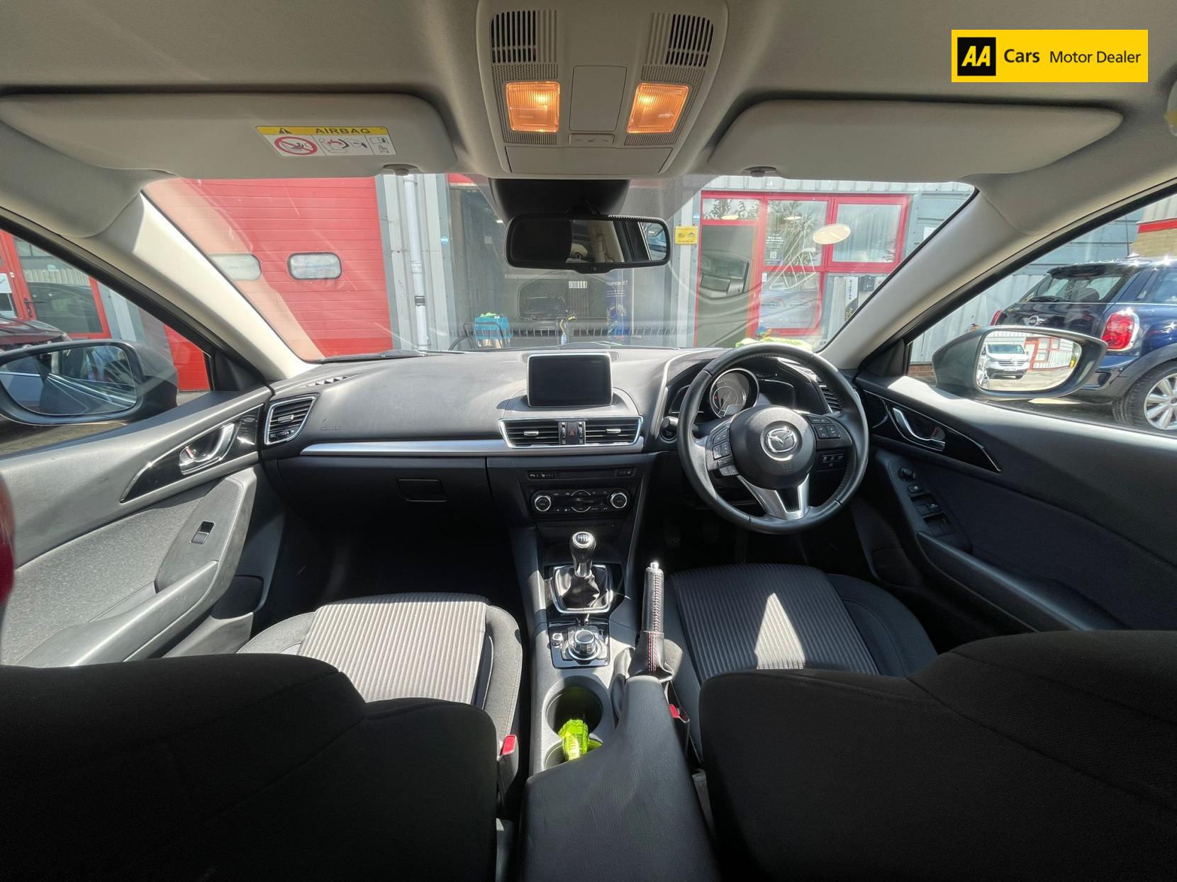 Mazda Mazda3 2.0 SKYACTIV-G Sport Nav Hatchback 5dr Petrol Manual Euro 5 (s/s) (120 ps)