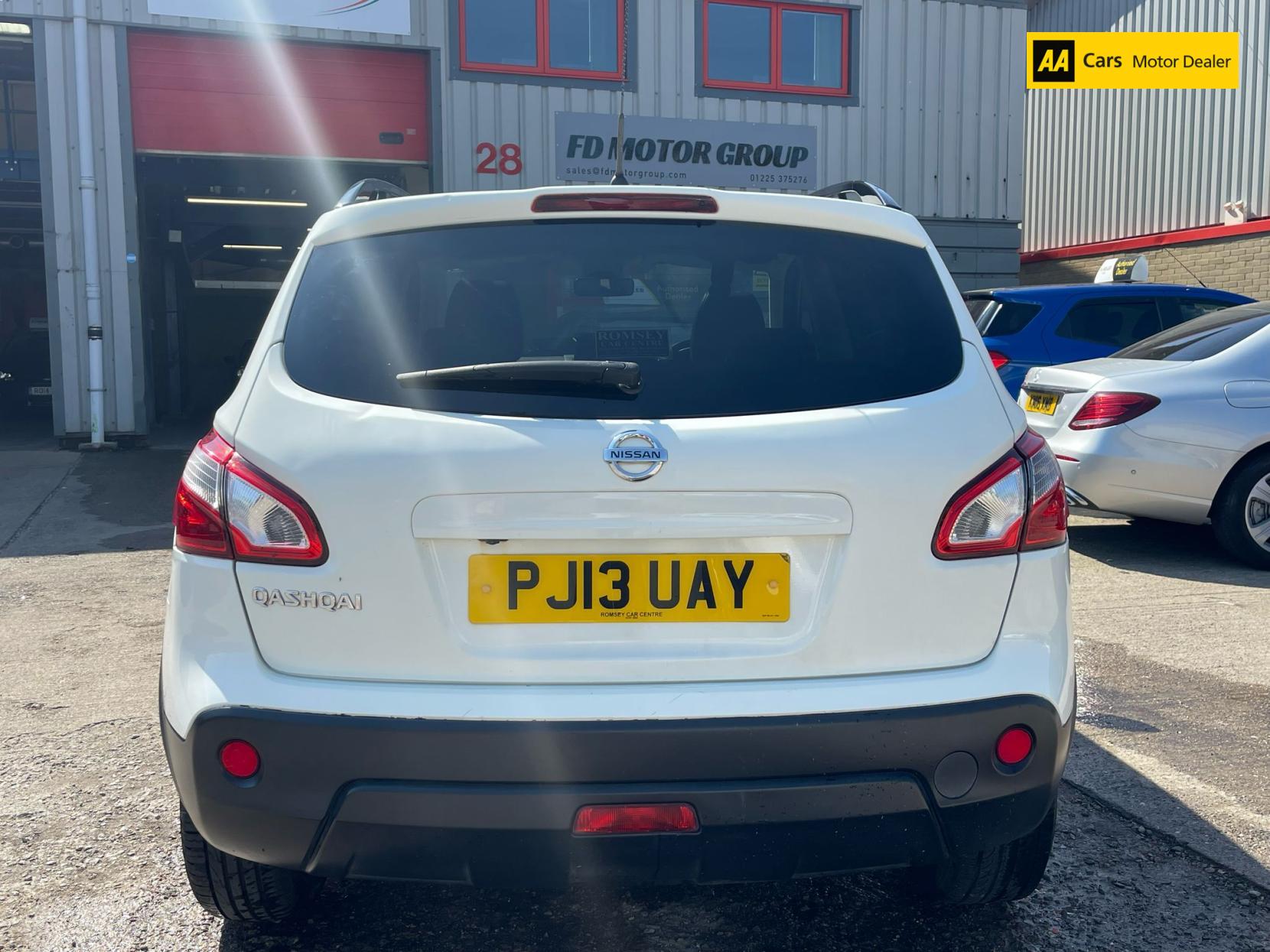 Nissan Qashqai 1.6 360 SUV 5dr Petrol Manual 2WD Euro 5 (117 ps)