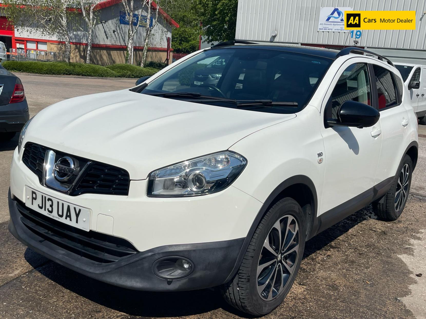 Nissan Qashqai 1.6 360 SUV 5dr Petrol Manual 2WD Euro 5 (117 ps)
