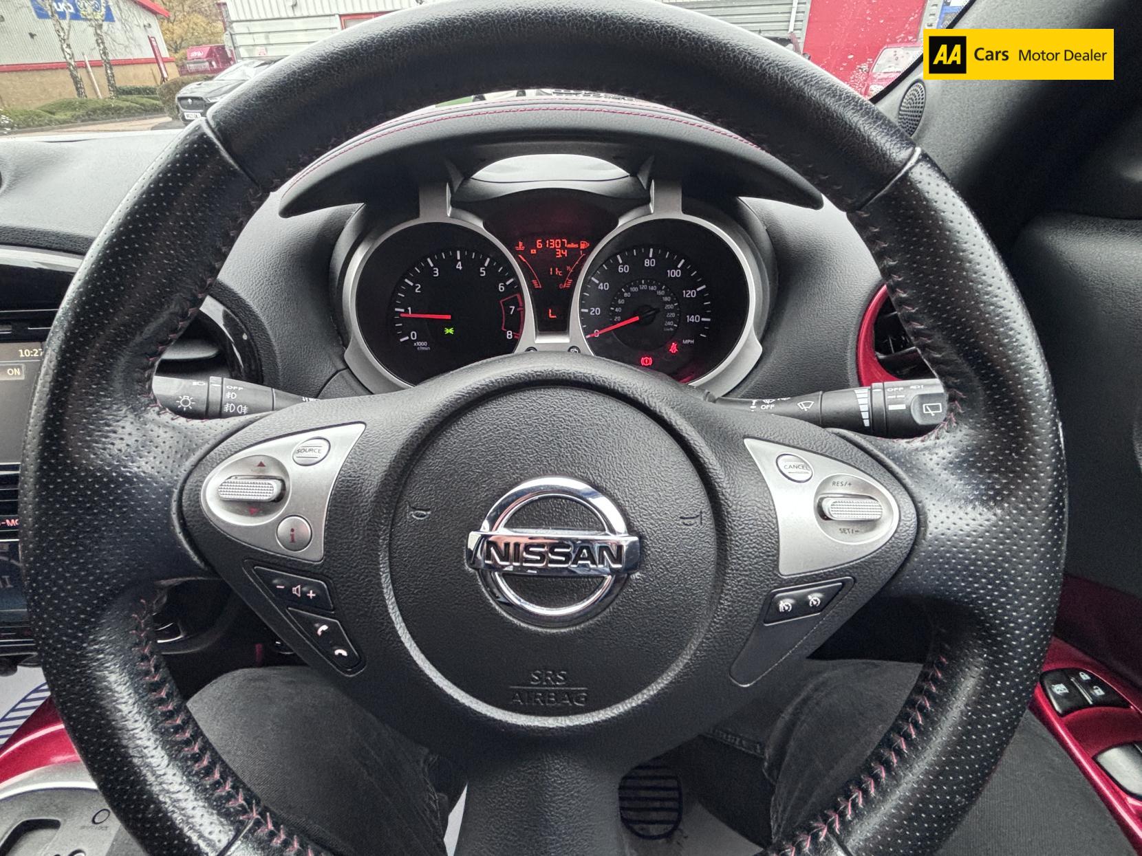 Nissan Juke 1.6 Acenta Premium SUV 5dr Petrol XTRON Euro 5 (117 ps)