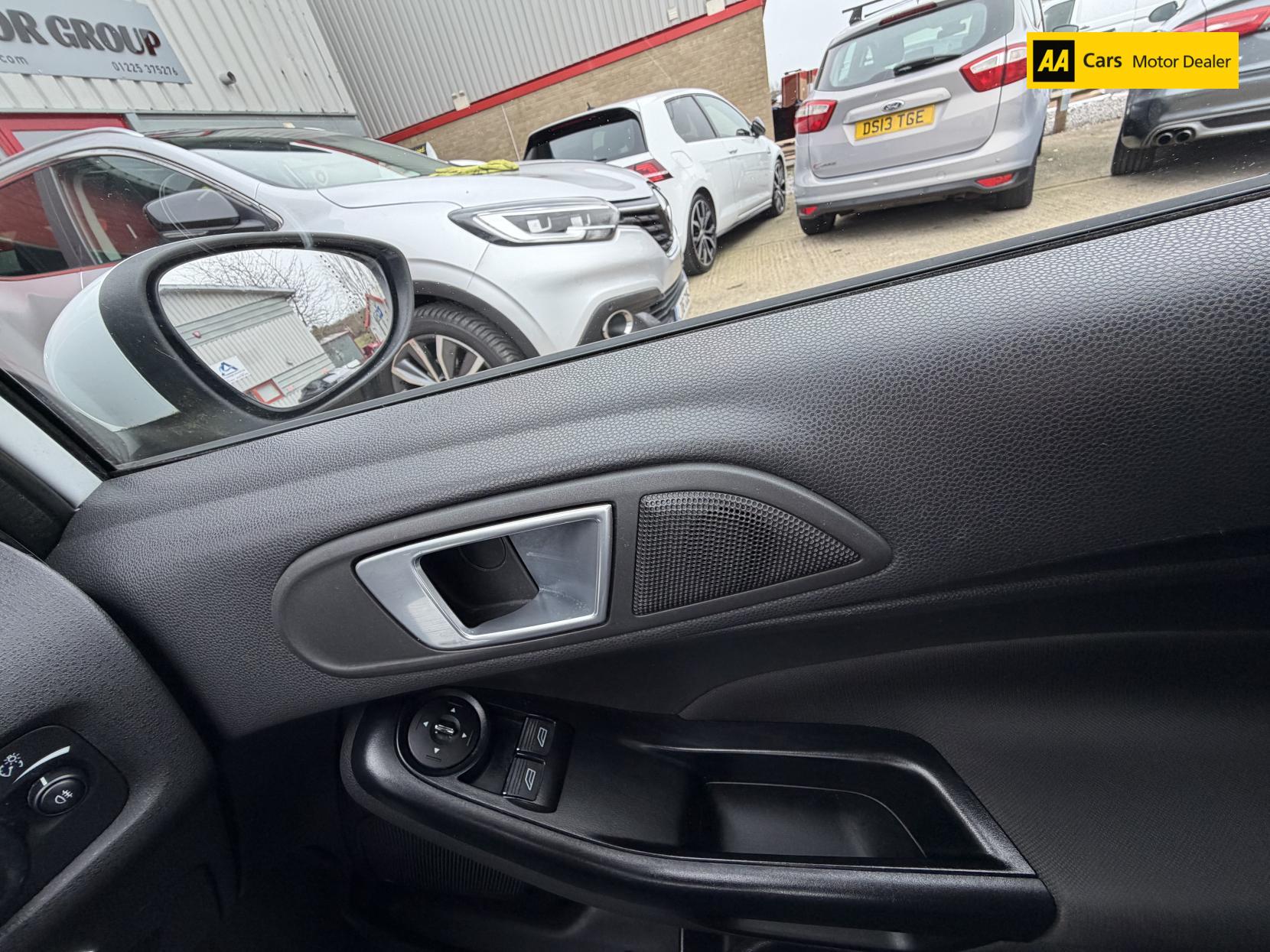 Ford Fiesta 1.25 Style Hatchback 3dr Petrol Manual Euro 5 (60 ps)