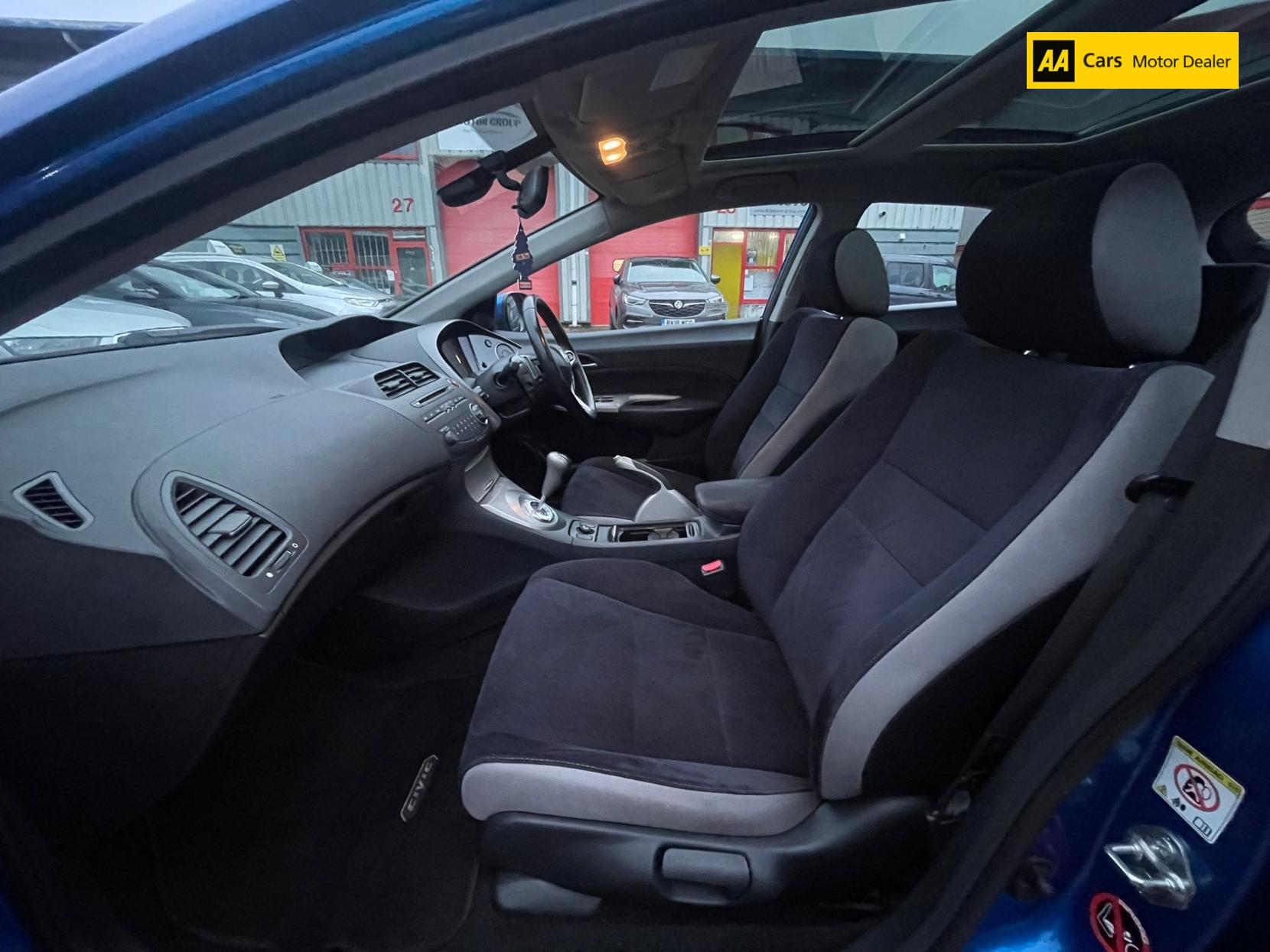 Honda Civic 1.8 i-VTEC EX Hatchback 5dr Petrol i-Shift (160 g/km, 138 bhp)