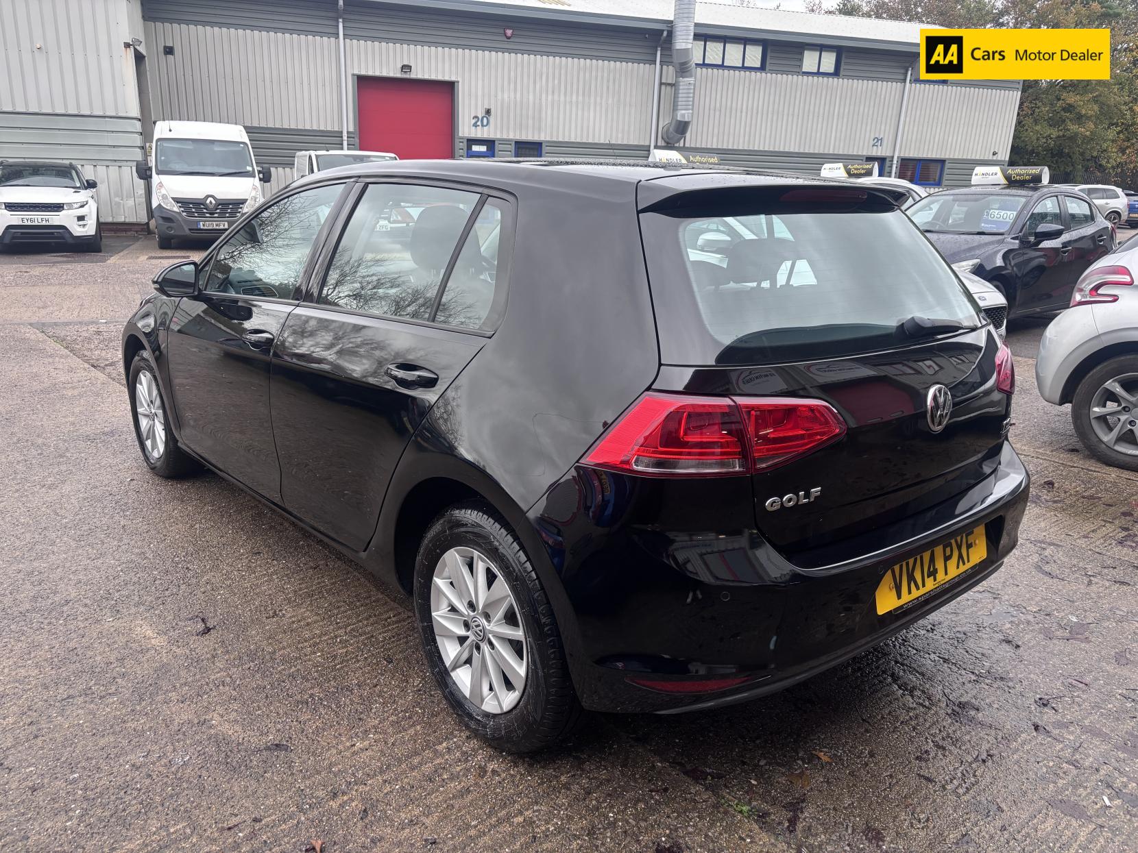 Volkswagen Golf 1.2 TSI BlueMotion Tech S Hatchback 5dr Petrol Manual Euro 5 (s/s) (85 ps)