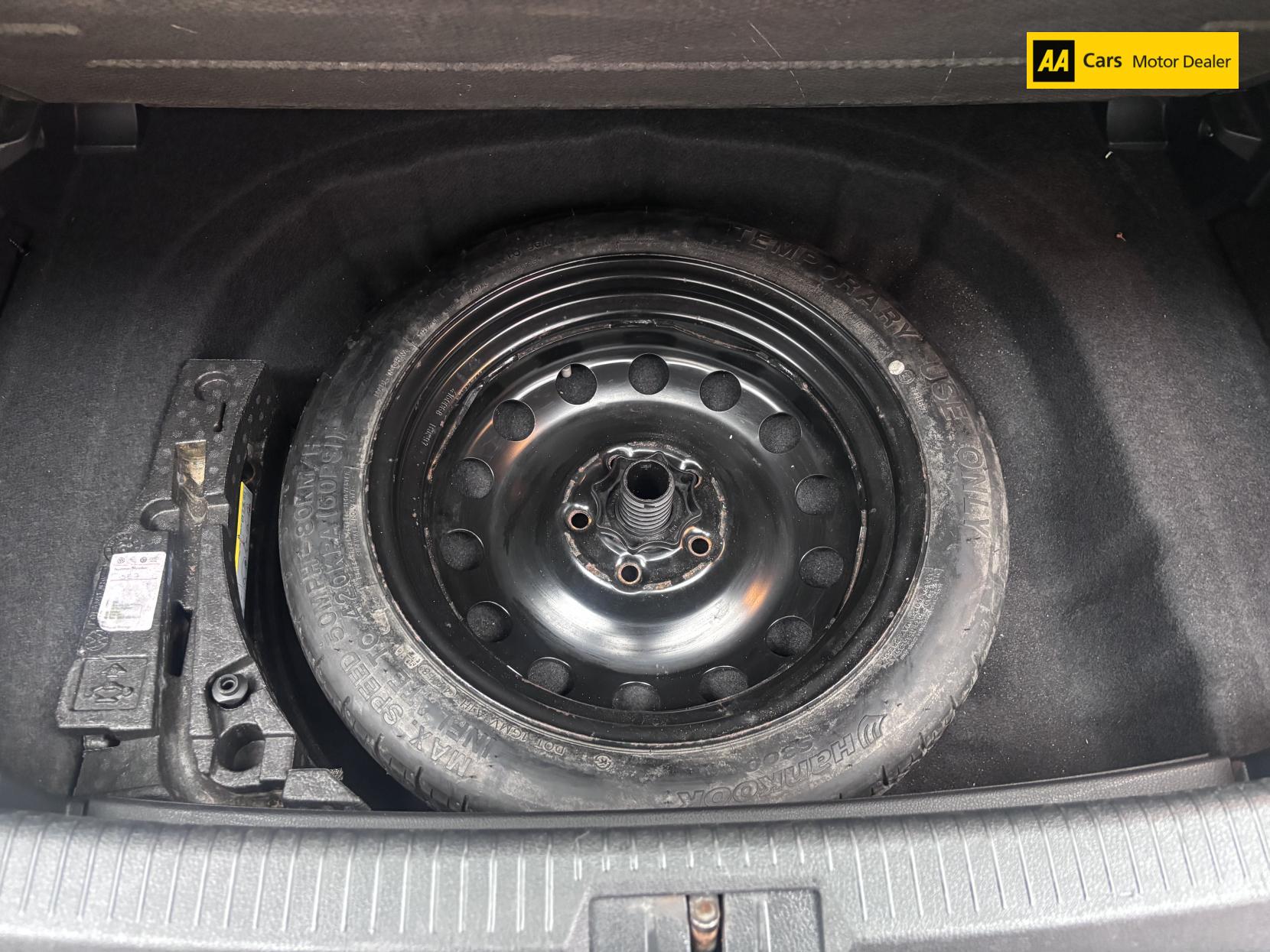 Volkswagen Golf 1.2 TSI BlueMotion Tech S Hatchback 5dr Petrol Manual Euro 5 (s/s) (85 ps)