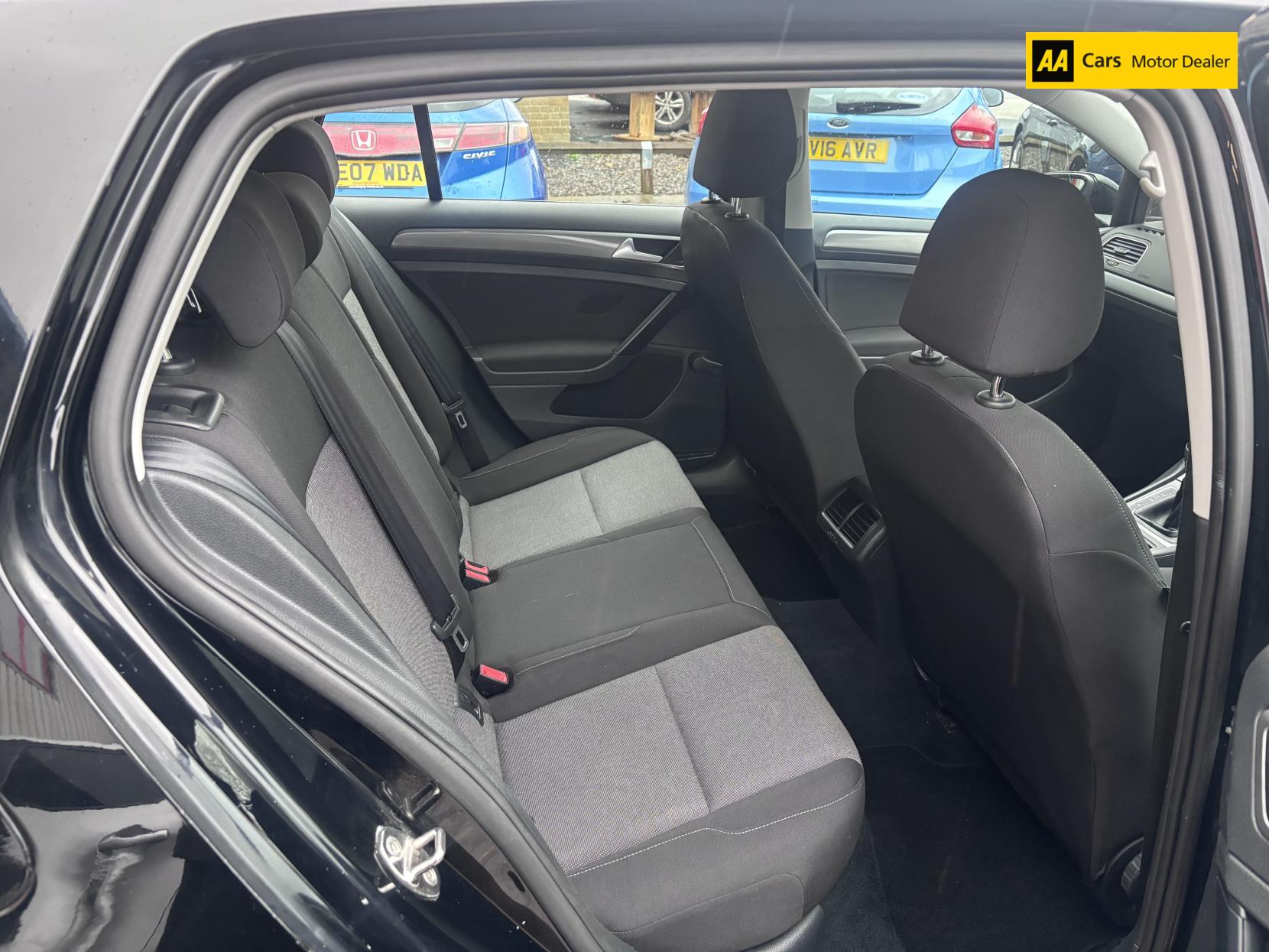 Volkswagen Golf 1.2 TSI BlueMotion Tech S Hatchback 5dr Petrol Manual Euro 5 (s/s) (85 ps)