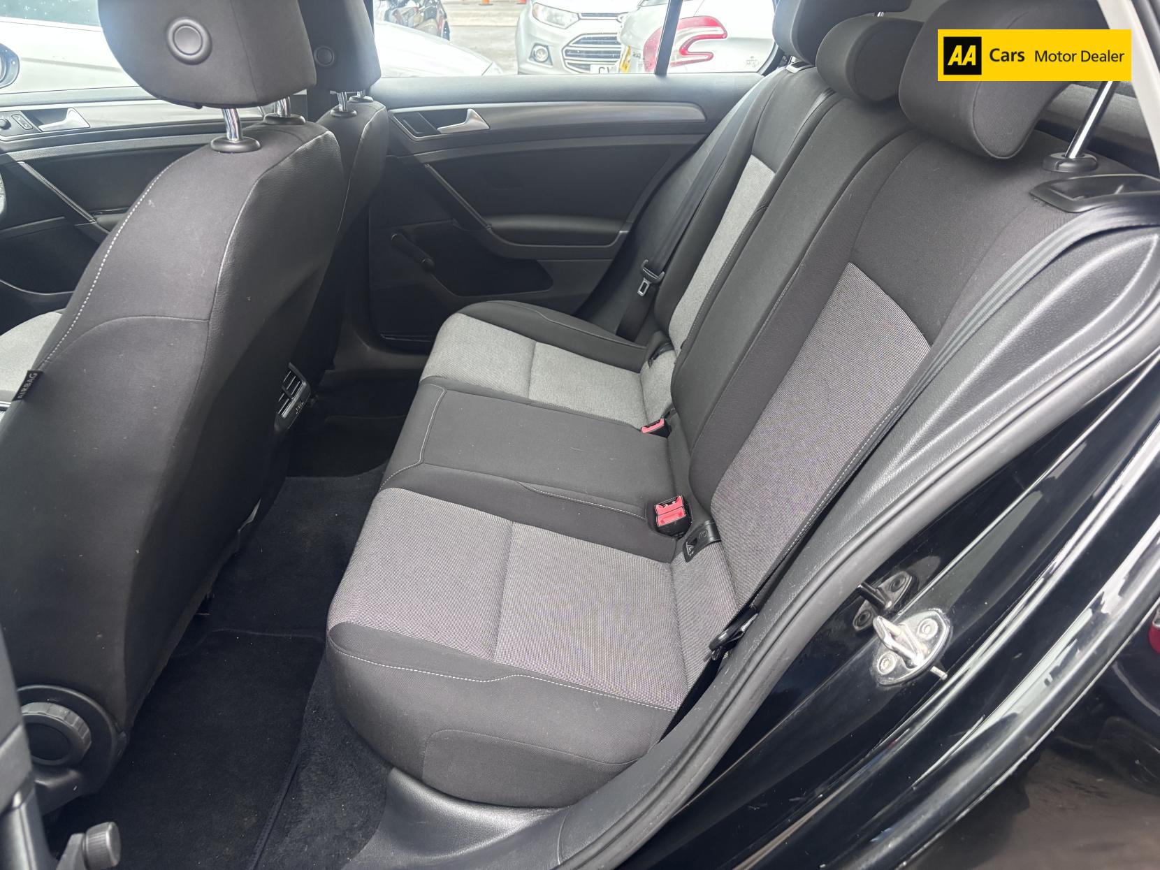 Volkswagen Golf 1.2 TSI BlueMotion Tech S Hatchback 5dr Petrol Manual Euro 5 (s/s) (85 ps)