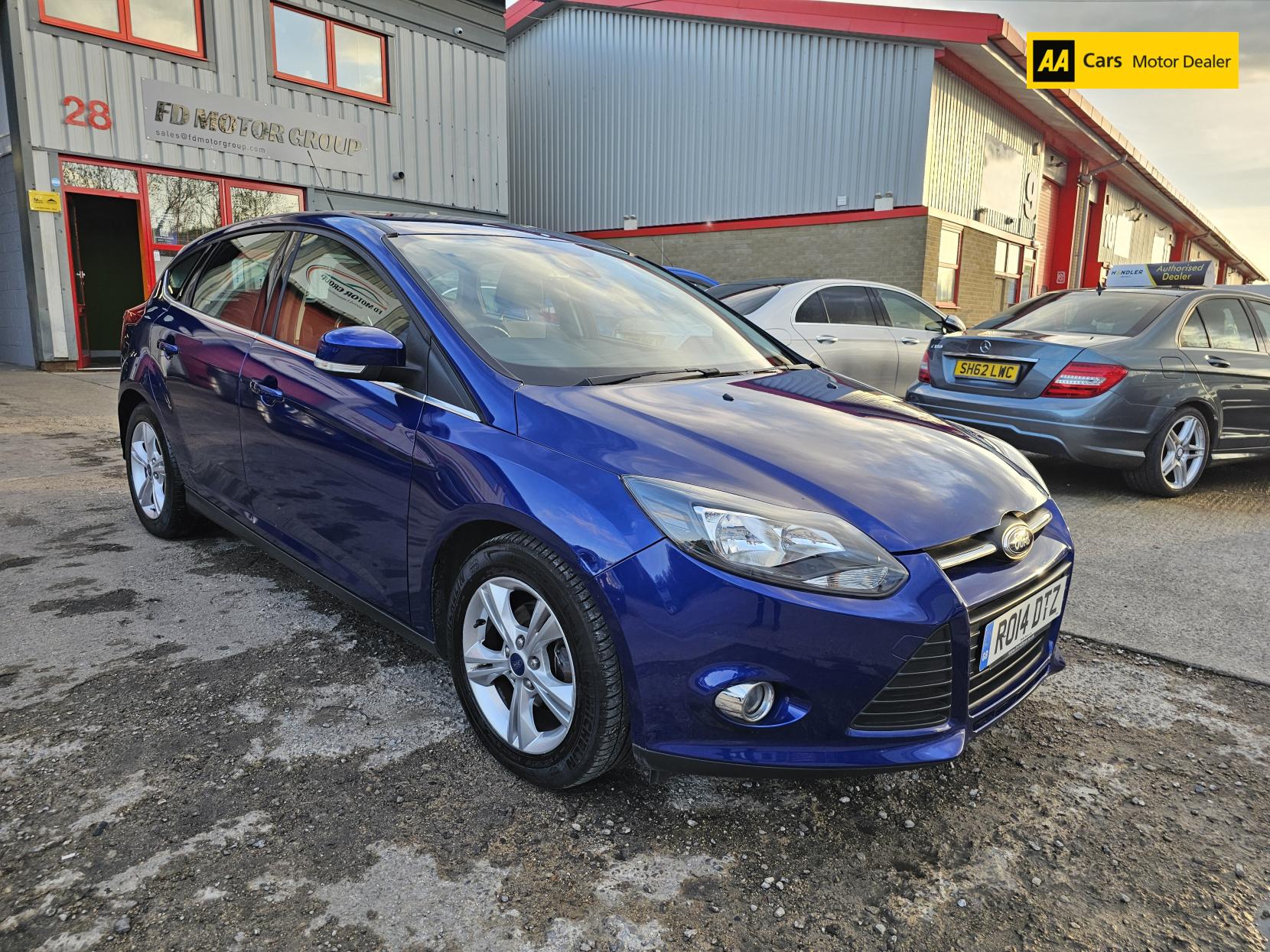 Ford Focus 1.6 TDCi Zetec Hatchback 5dr Diesel Manual Euro 5 (s/s) (115 ps)