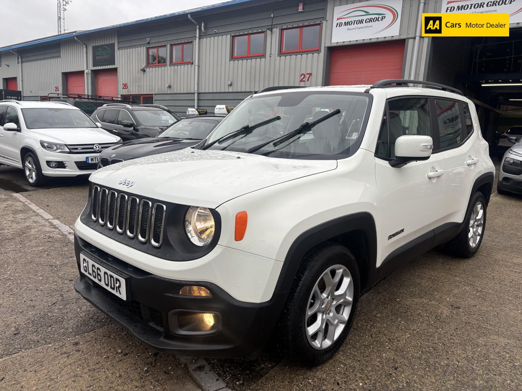Jeep Renegade 1.4T MultiAirII Longitude SUV 5dr Petrol DDCT Euro 6 (s/s) (140 ps)