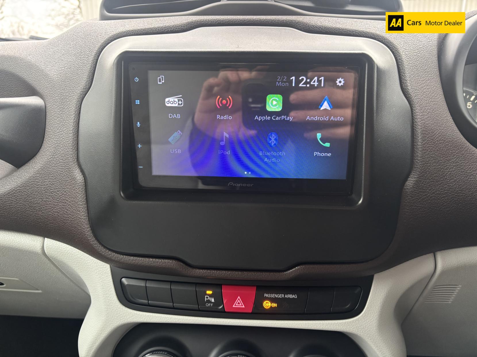 Jeep Renegade 1.4T MultiAirII Longitude SUV 5dr Petrol DDCT Euro 6 (s/s) (140 ps)