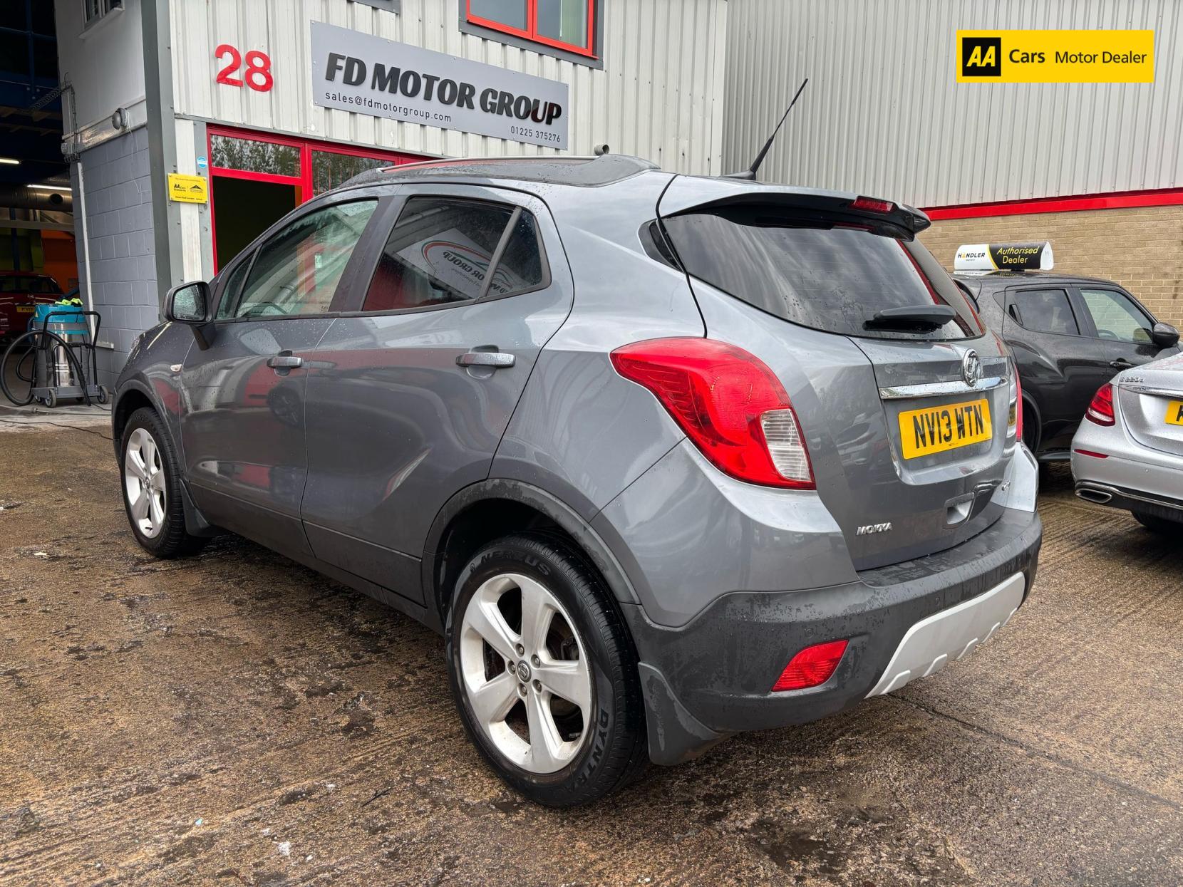 Vauxhall Mokka 1.7 CDTi Exclusiv SUV 5dr Diesel Manual 2WD Euro 5 (s/s) (130 ps)