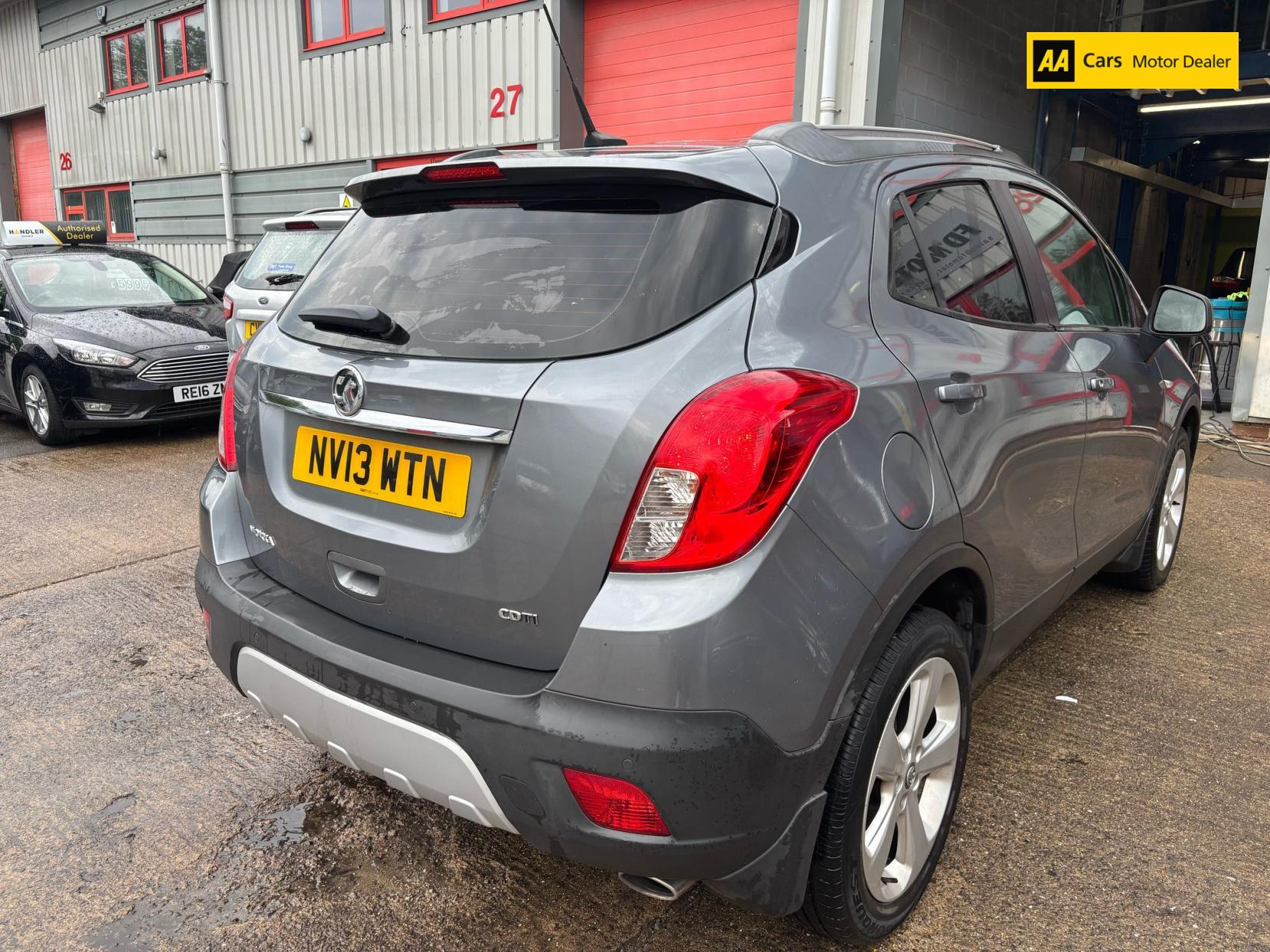 Vauxhall Mokka 1.7 CDTi Exclusiv SUV 5dr Diesel Manual 2WD Euro 5 (s/s) (130 ps)