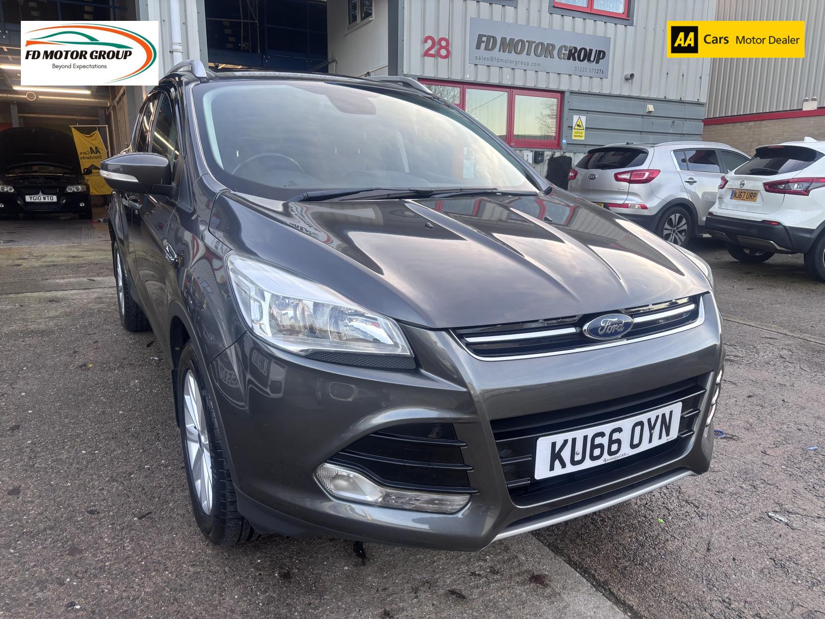 Ford Kuga 2.0 TDCi Titanium SUV 5dr Diesel Manual 2WD Euro 6 (s/s) (150 ps)