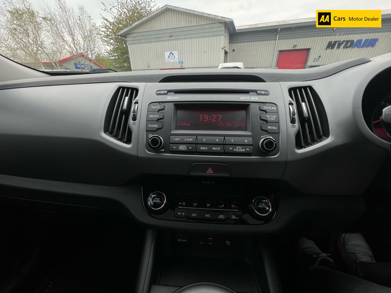 Kia Sportage 2.0 CRDi KX-2 SUV 5dr Diesel Manual AWD Euro 5 (134 bhp)