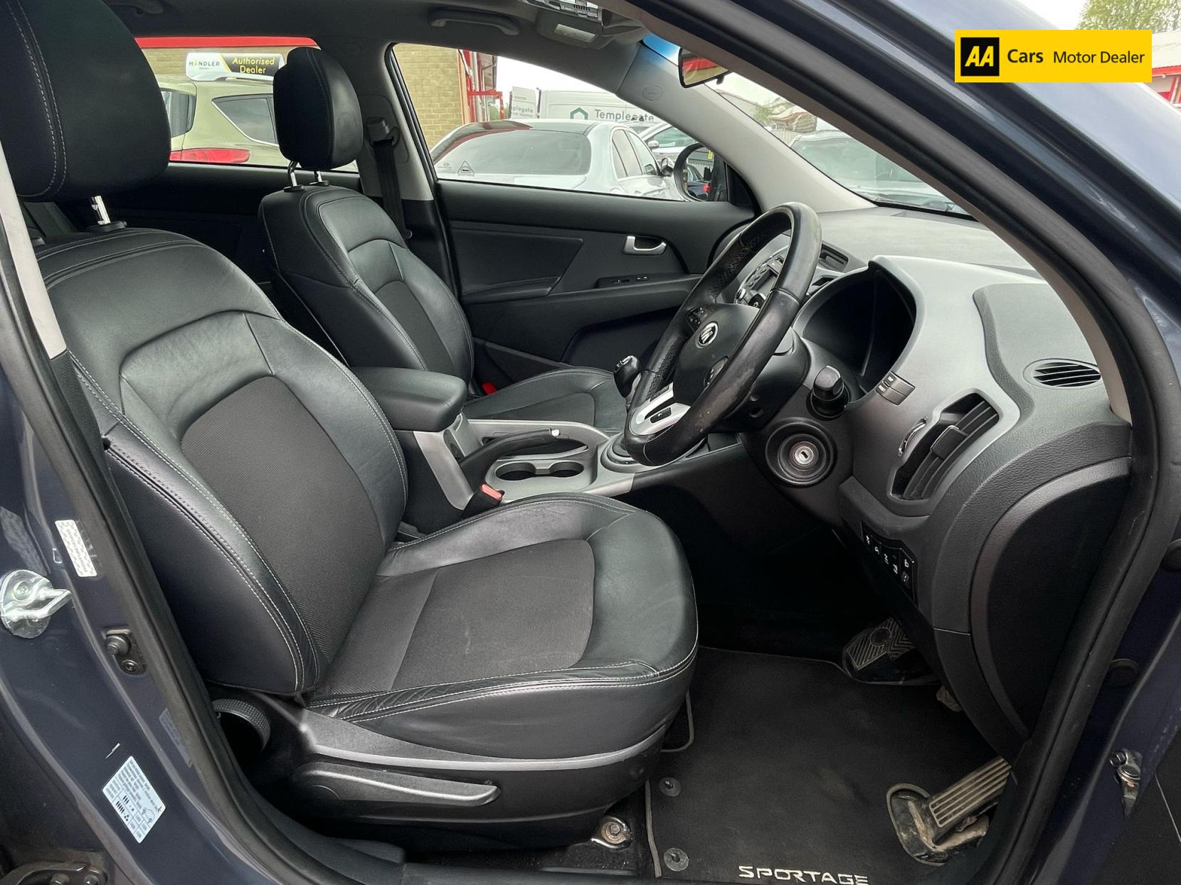 Kia Sportage 2.0 CRDi KX-2 SUV 5dr Diesel Manual AWD Euro 5 (134 bhp)