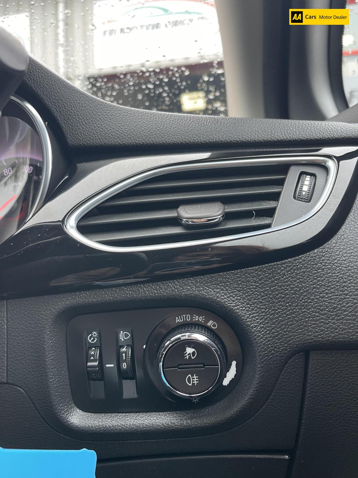 Vauxhall Astra 1.6 CDTi BiTurbo Elite Nav Hatchback 5dr Diesel Manual Euro 6 (s/s) (160 ps)