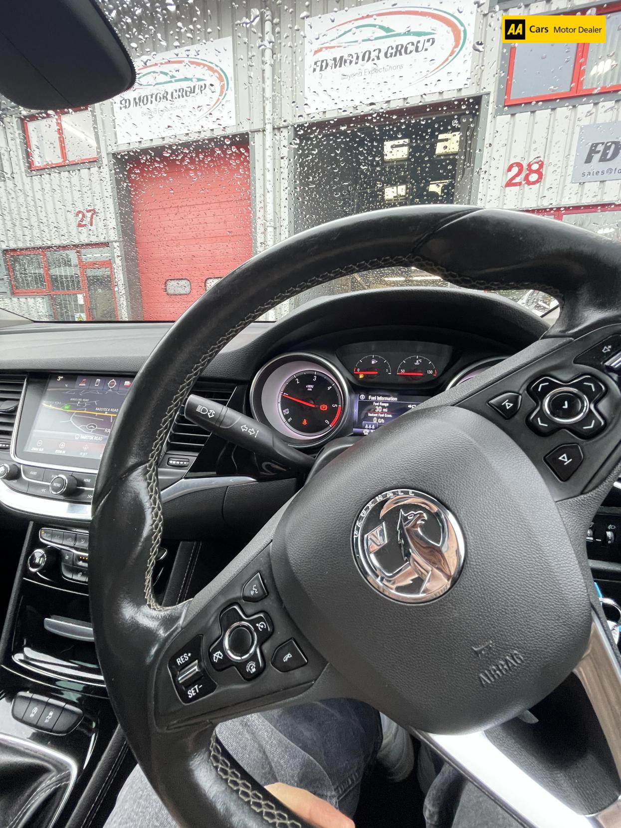 Vauxhall Astra 1.6 CDTi BiTurbo Elite Nav Hatchback 5dr Diesel Manual Euro 6 (s/s) (160 ps)