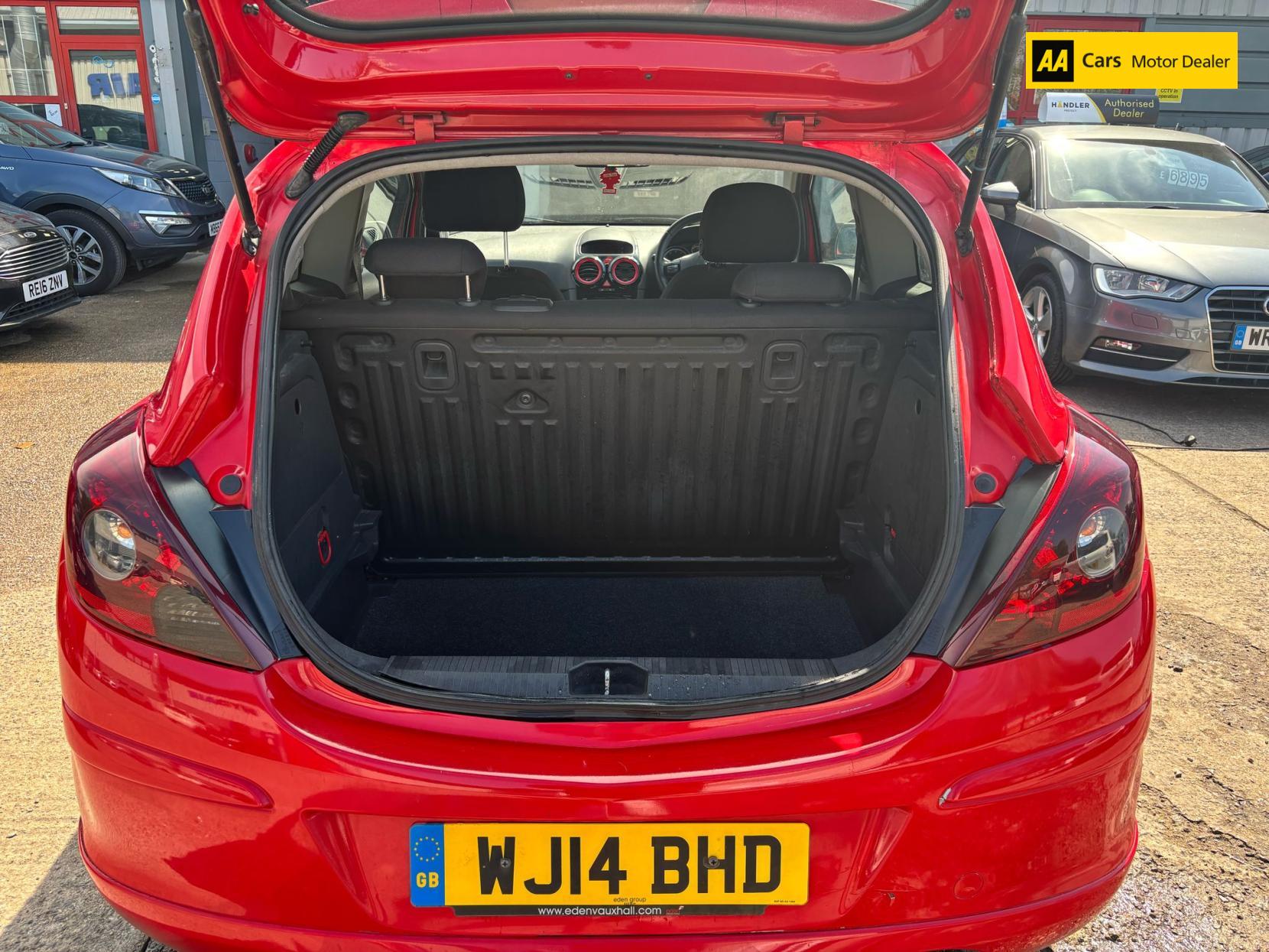 Vauxhall Corsa 1.2 16V Limited Edition Hatchback 3dr Petrol Manual Euro 5 (85 ps)